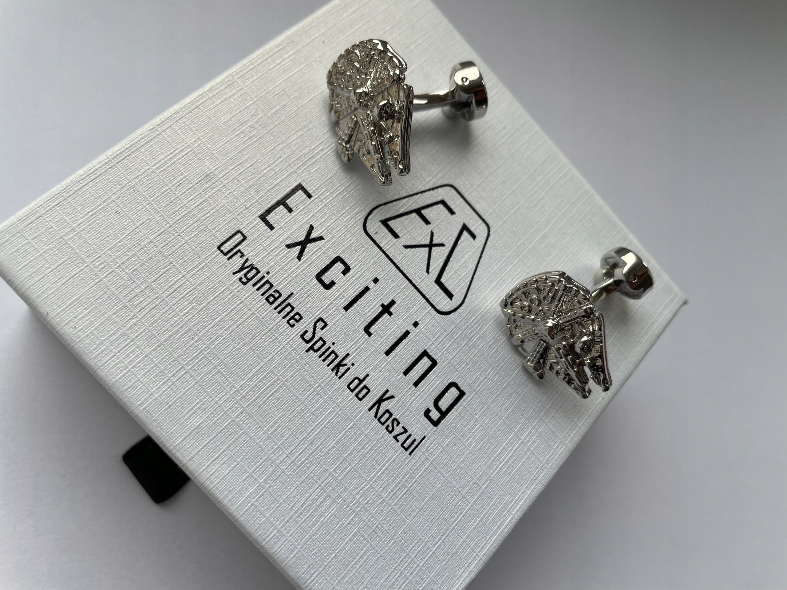Stříbrné manžetové knoflíčky Exc Sokol MIllenium Star Wars Hvězdné války