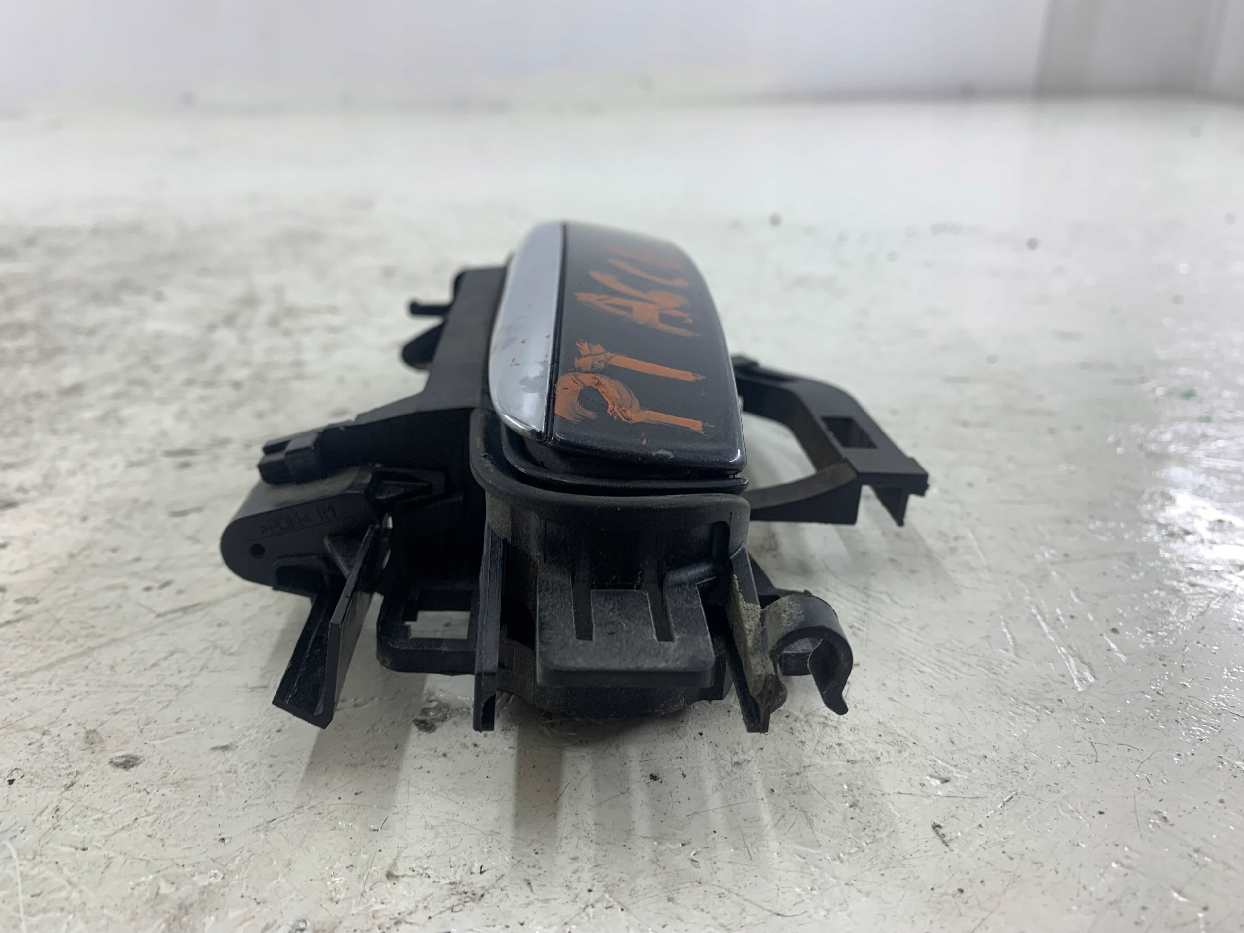AUDI A6 C6 handle exterior right rear part