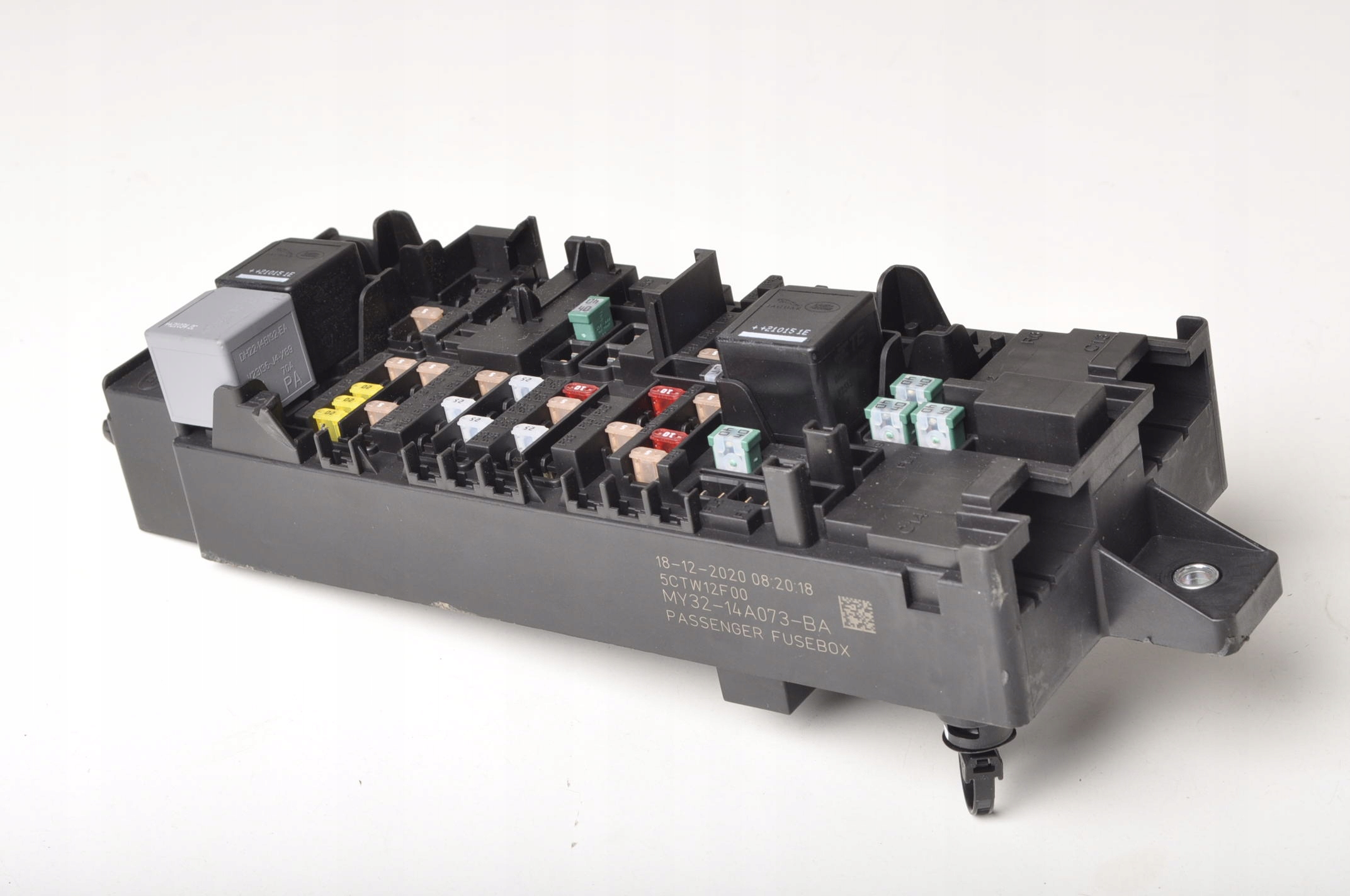 LAND ROVER DISCOVERY L462 3.0 SKRZYNKA BEZPIECZNIKÓW MY42-14A073-BA 21R