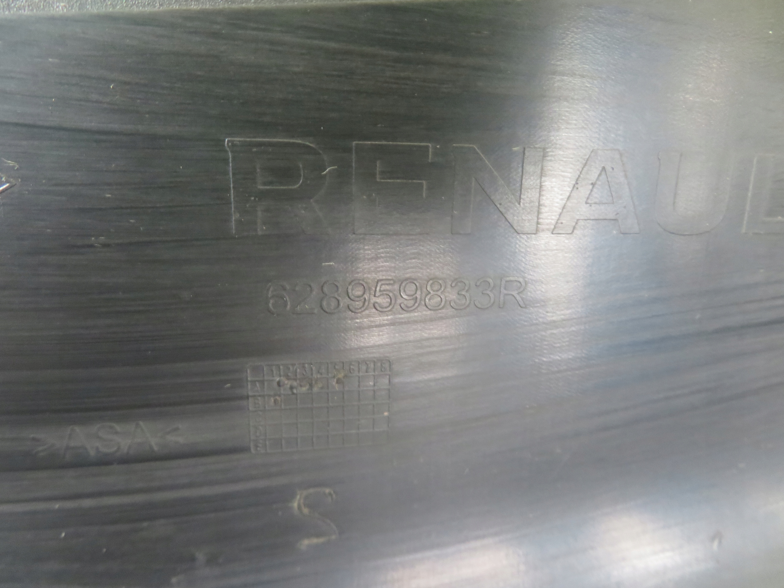 Grill Grill des Kühlers RENAULT MASTER 623109004R