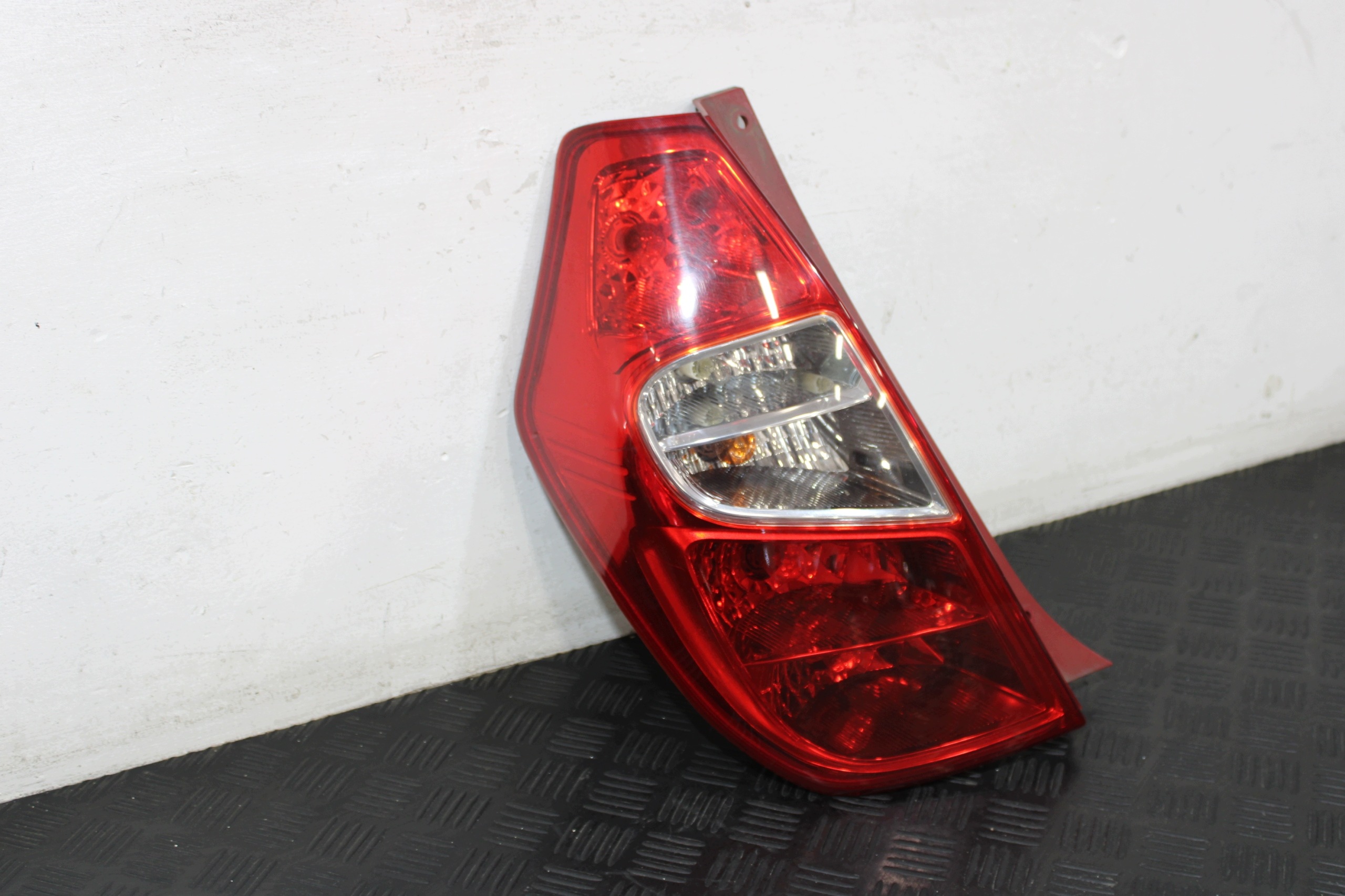 licht links heck hinten HYUNDAI I10 2011