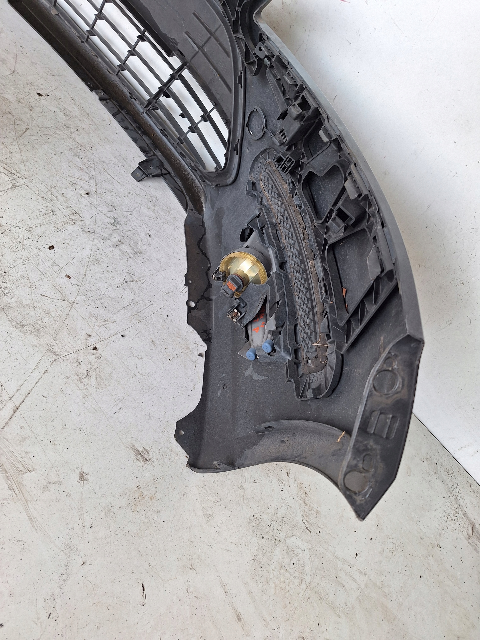 FORD MONDEO MK4 LIFT 10-14 bumper