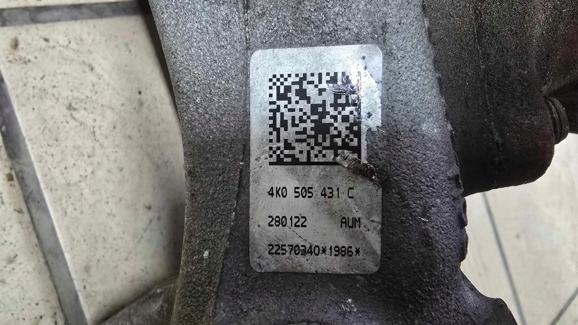 поворотный кулак зад Audi A6 C8 A7 Q5 4K0 431C