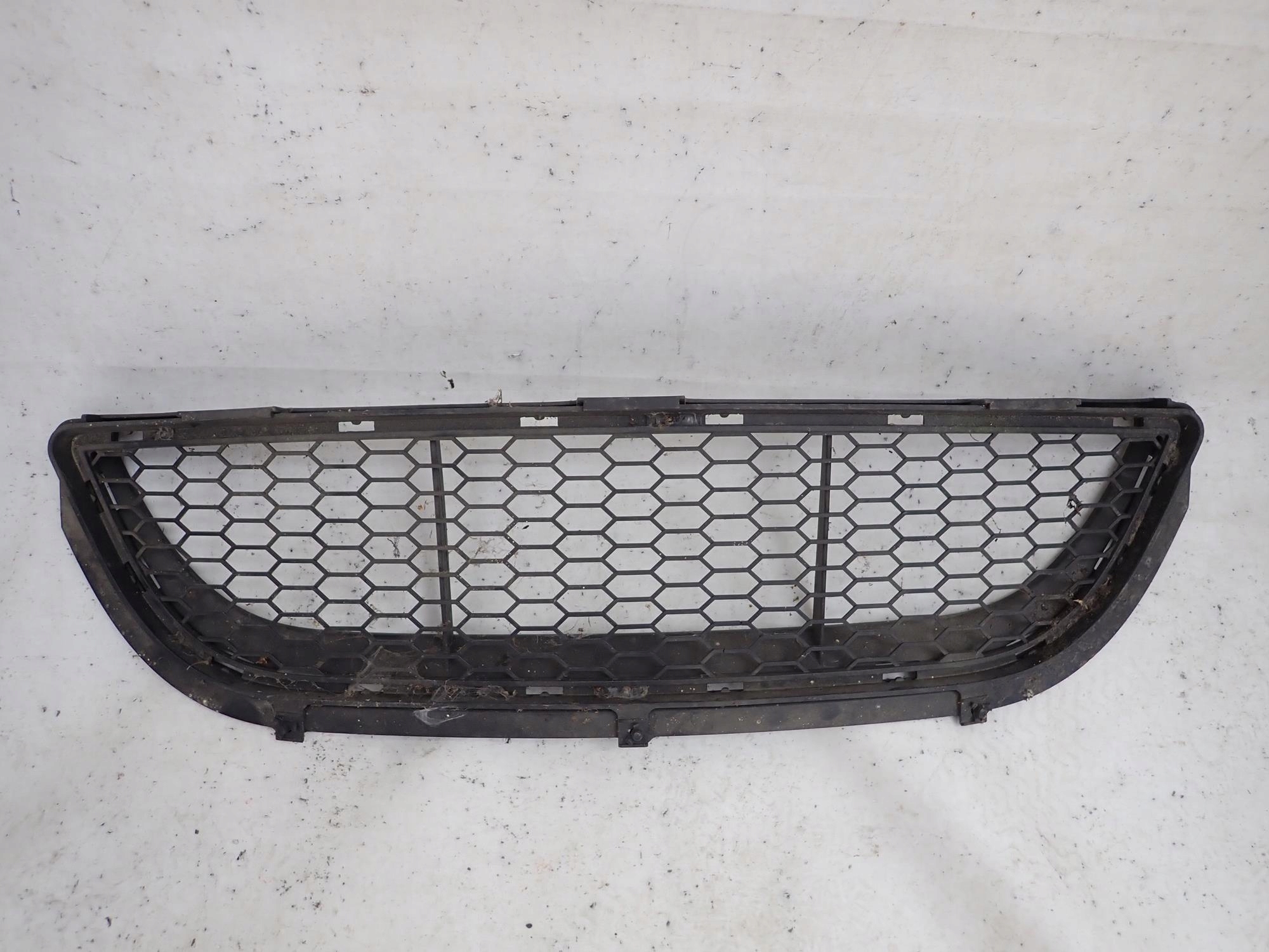 BMW 3 E90 E91 m-packet LCI LIFT 08-12 grid of a bumper central
