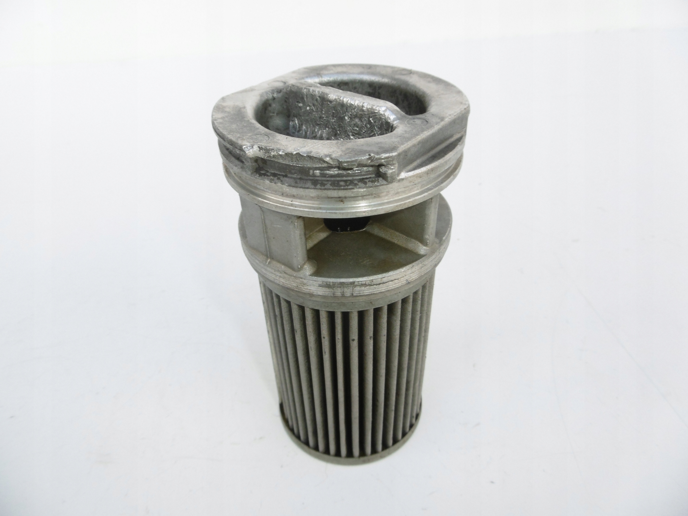 PODSTAWA OBUDOWA FILTRA OLEJU ZF 16S 16S151 Producent części ZF