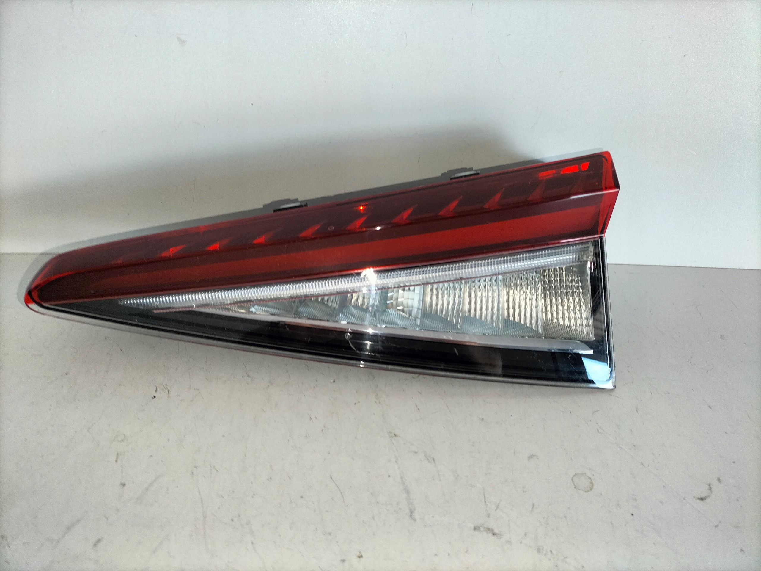 light rear rear part right SKODA ENYAQ 21- LED