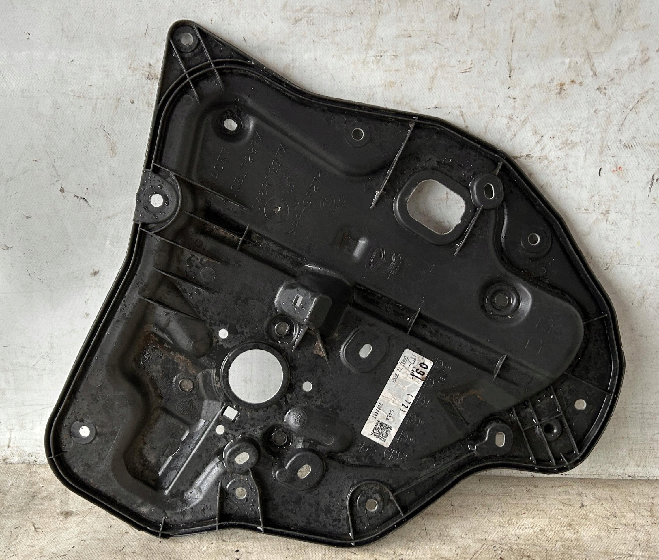 Blende Abdeckung Tür rechts heck MAZDA 2 DJ HB D09L7297X