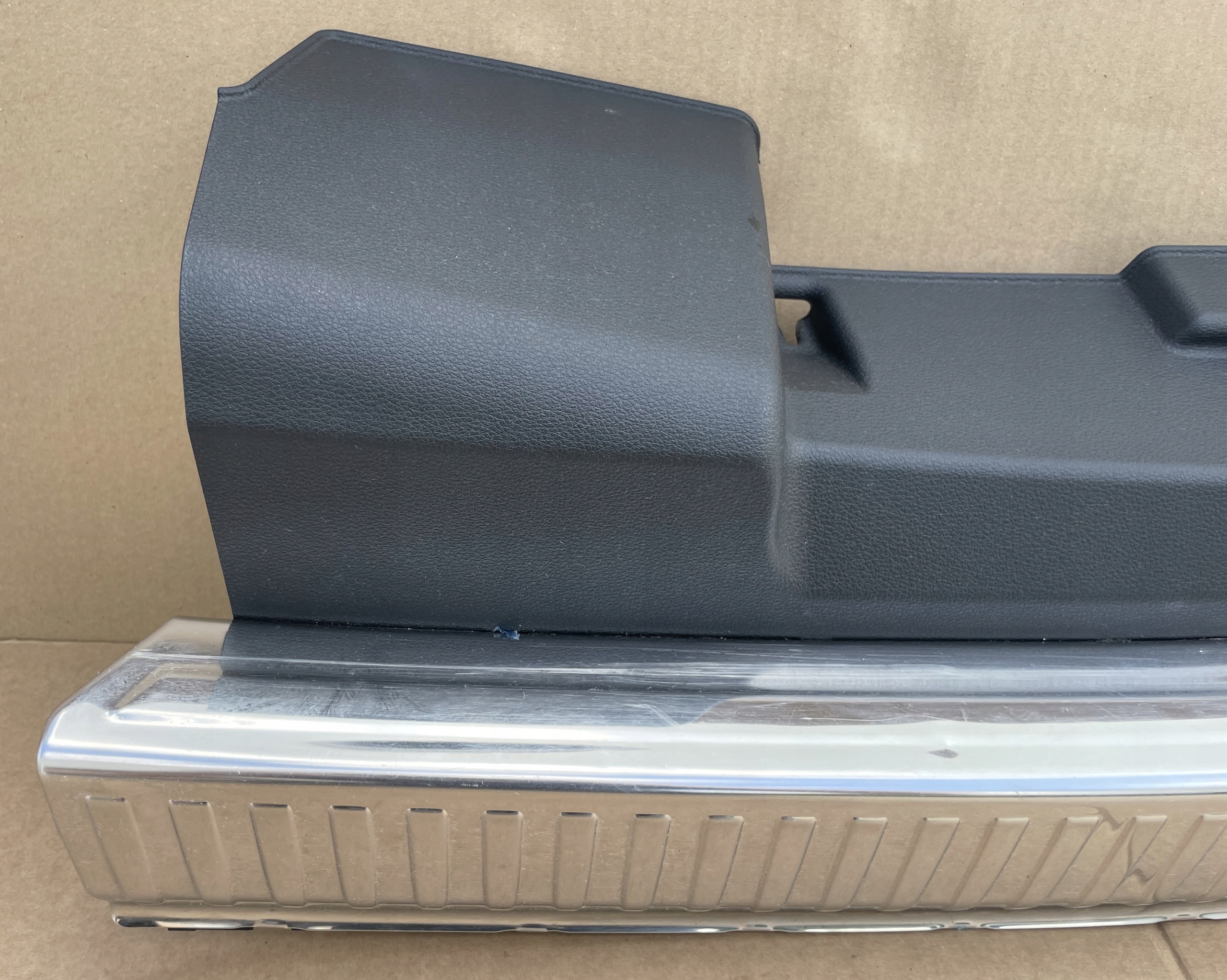 cover boot AUDI Q8 4M8864483A original