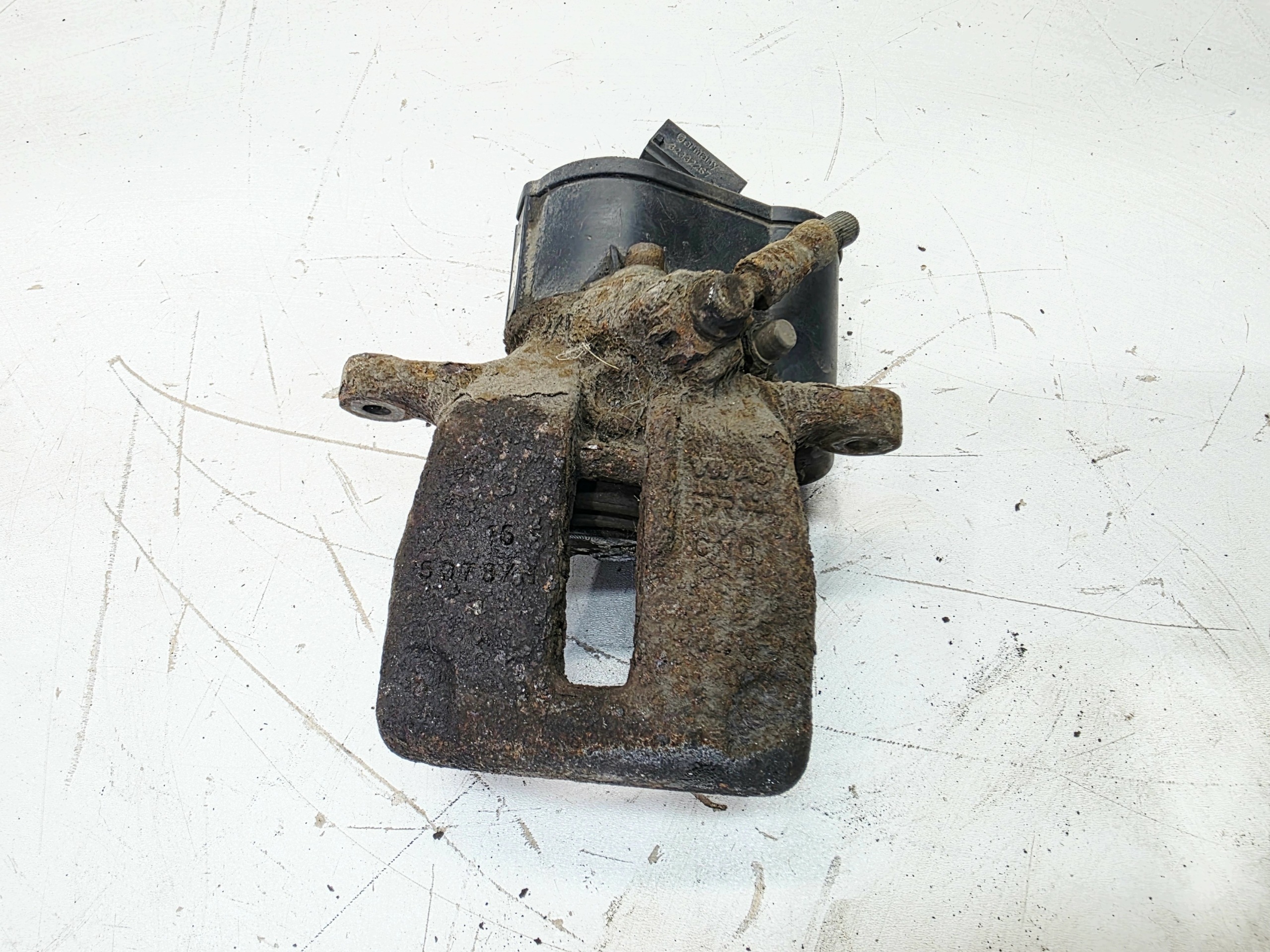 caliper brake electrical left rear part AUDI Q3 8U