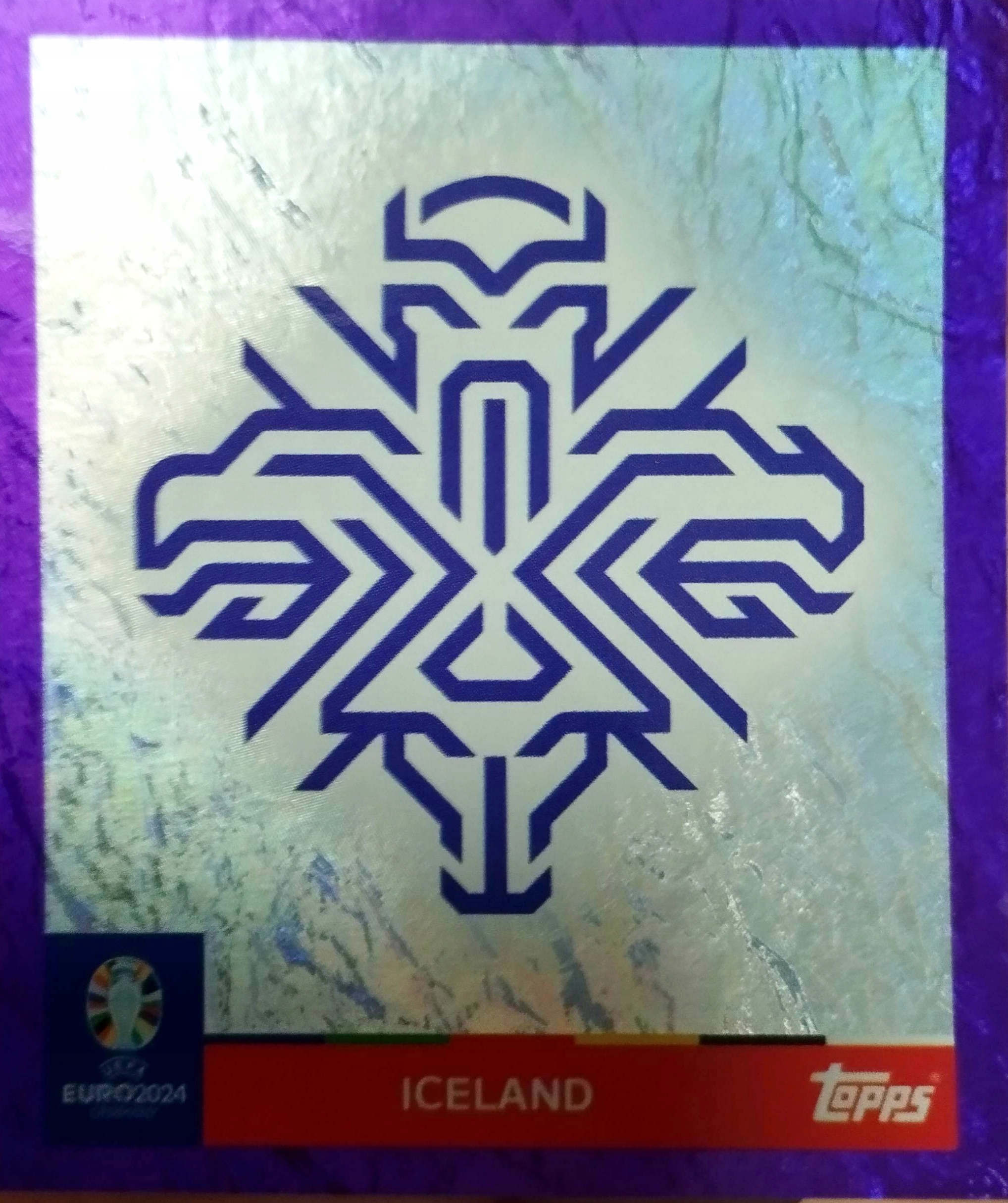 Euro 2024 Topps Match Attax naklejka parallel Ice 1 Logo Islandia