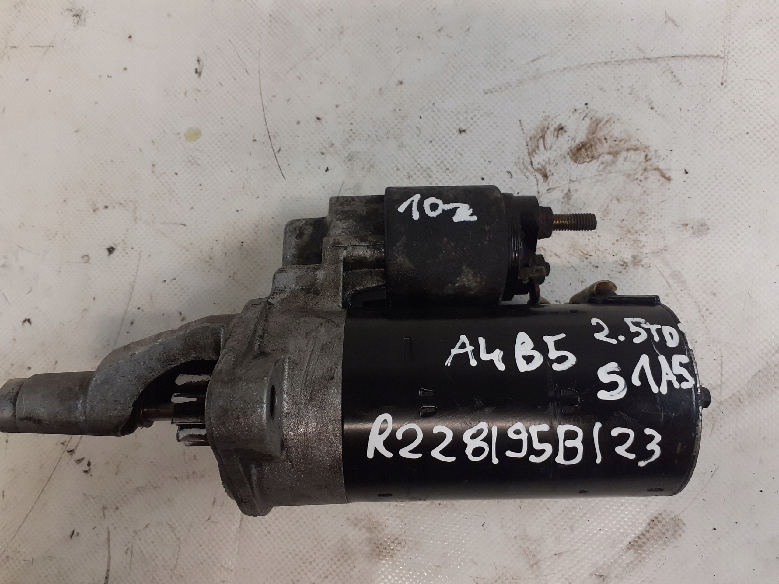 starter Audi A4 B5 2.5 TDI 10z