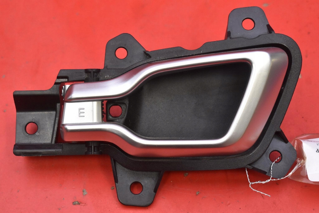 handle inner left front CHROM 82613-R2000 KIA SPORTAGE 5 V 21-25