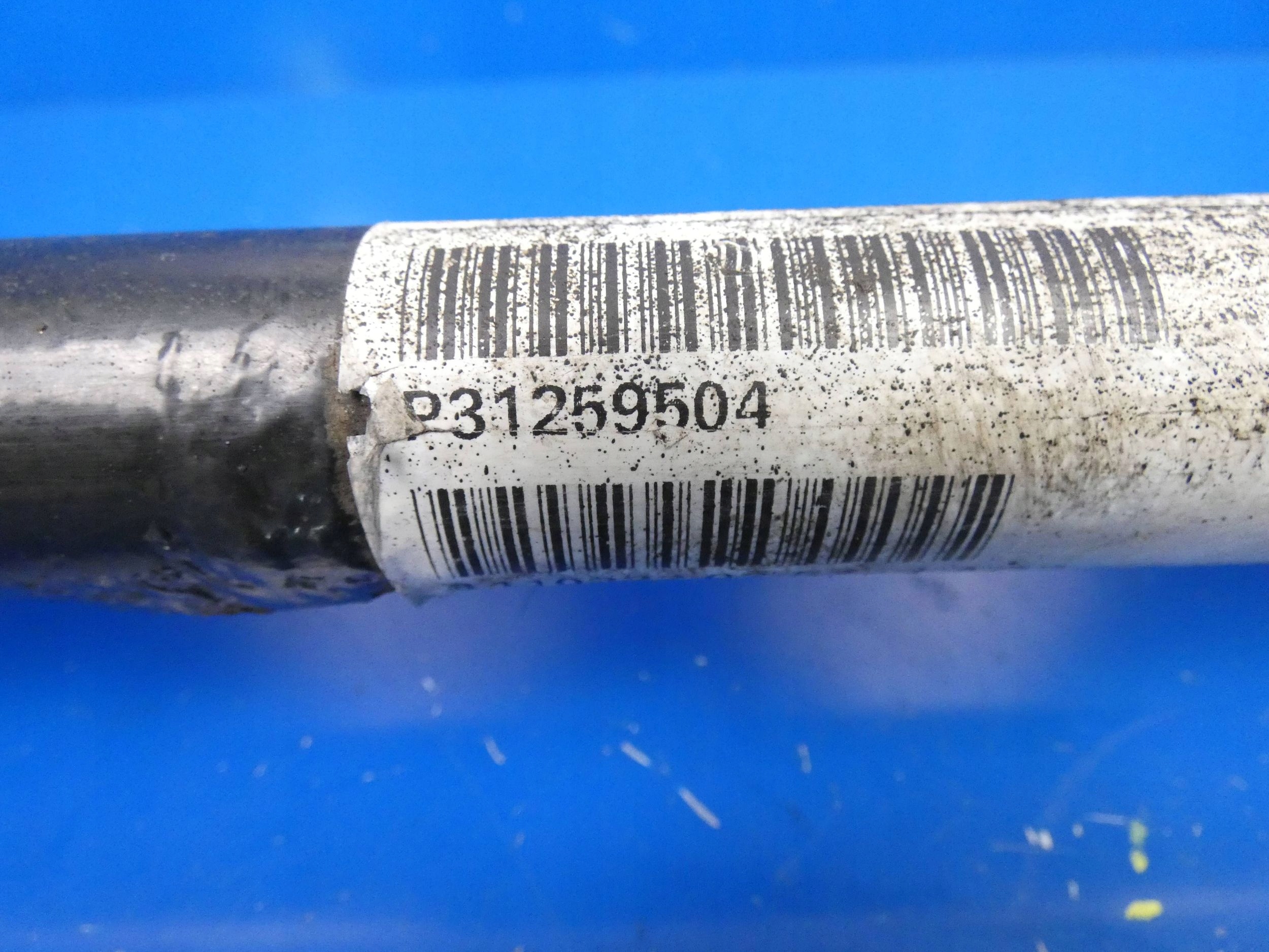 VOLVO XC60 and semi-axis right left rear part rear