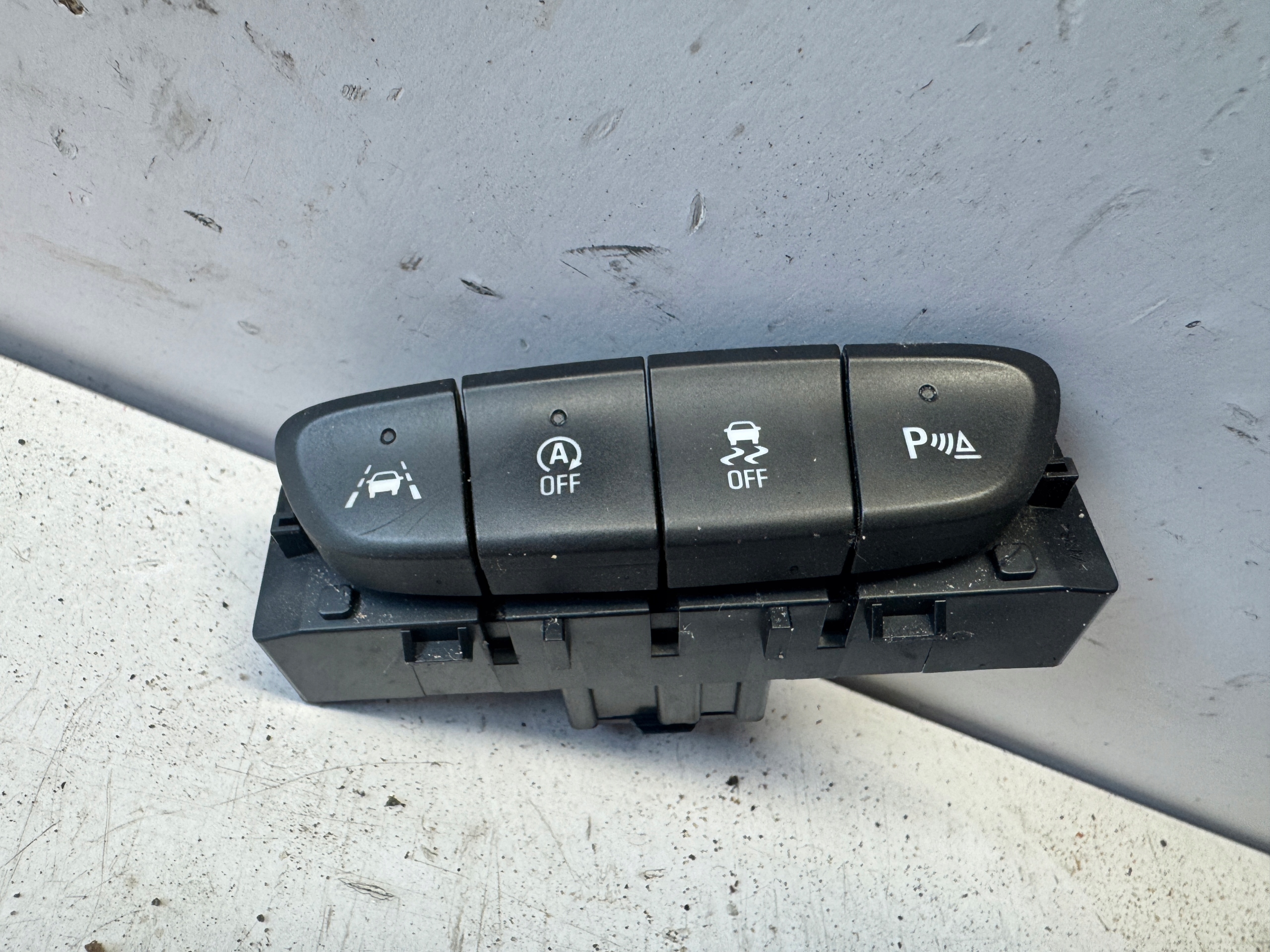 OPEL ASTRA K 5 V PANEL PRZYCISKI TUNELU START STOP PDC TRAKCJA 13432237