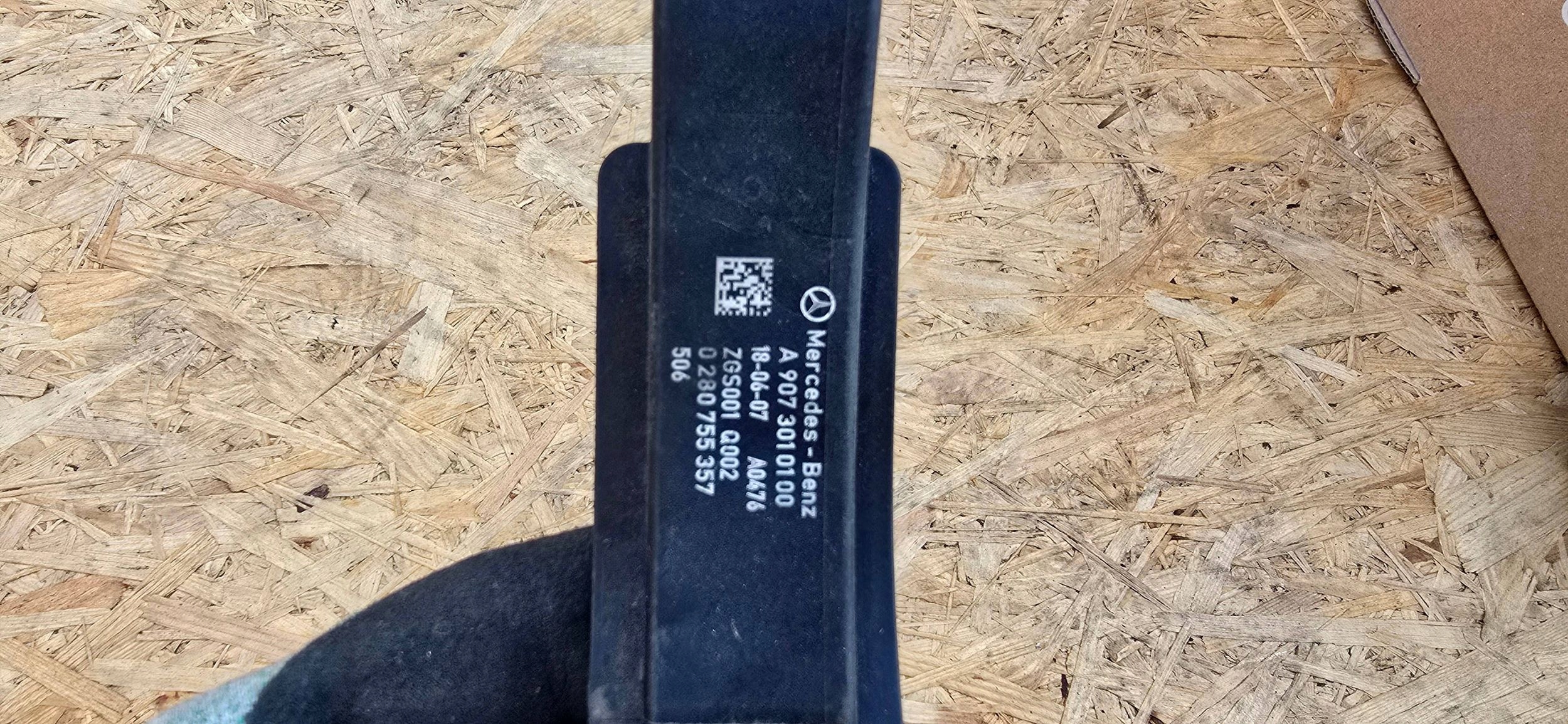 accelerator pedal MERCEDES SPRINTER W906 A9073010100 CRAFTER