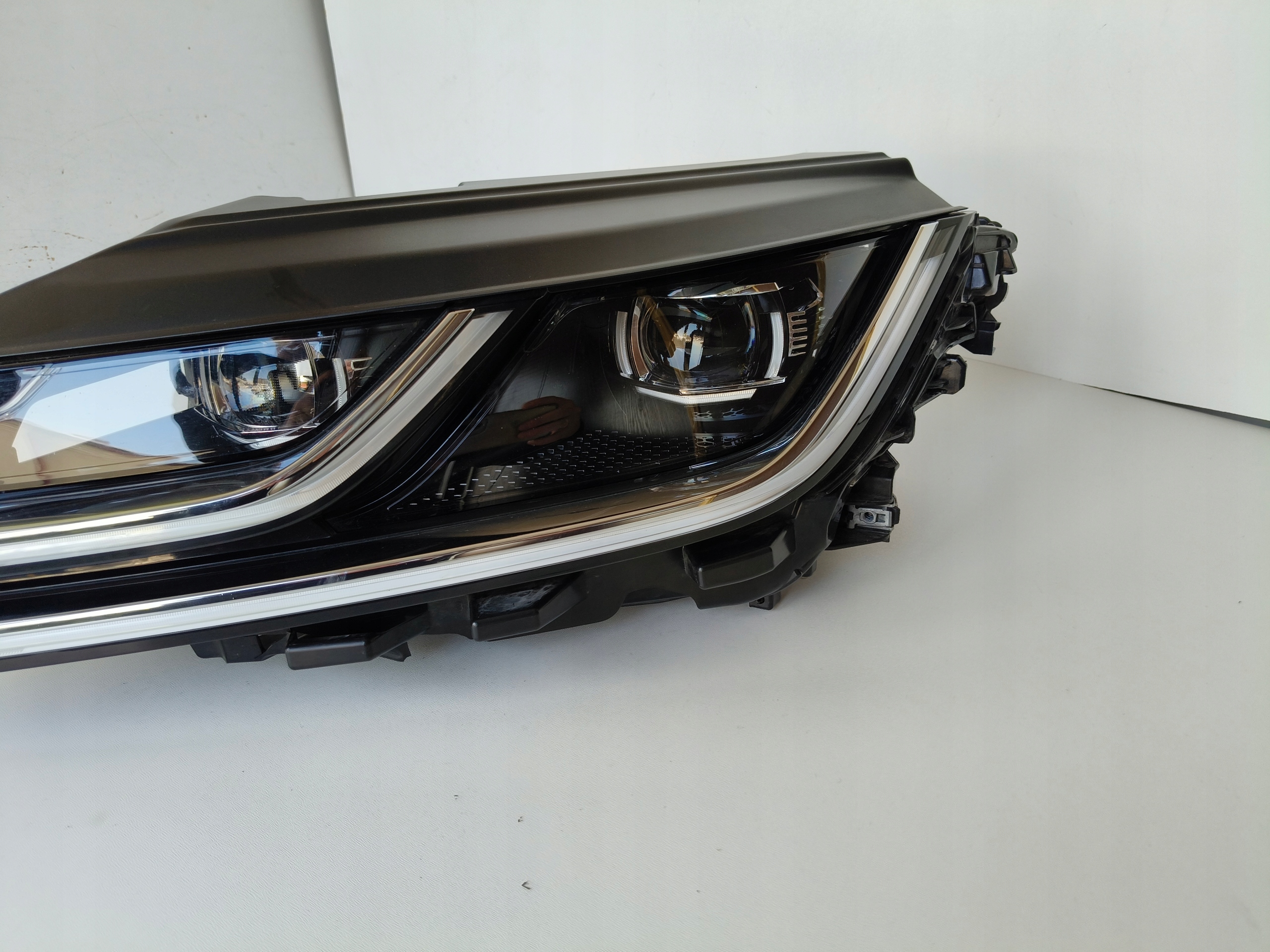 light left REFLEKTOR VW ARTEON 3G8 17- FULL LED
