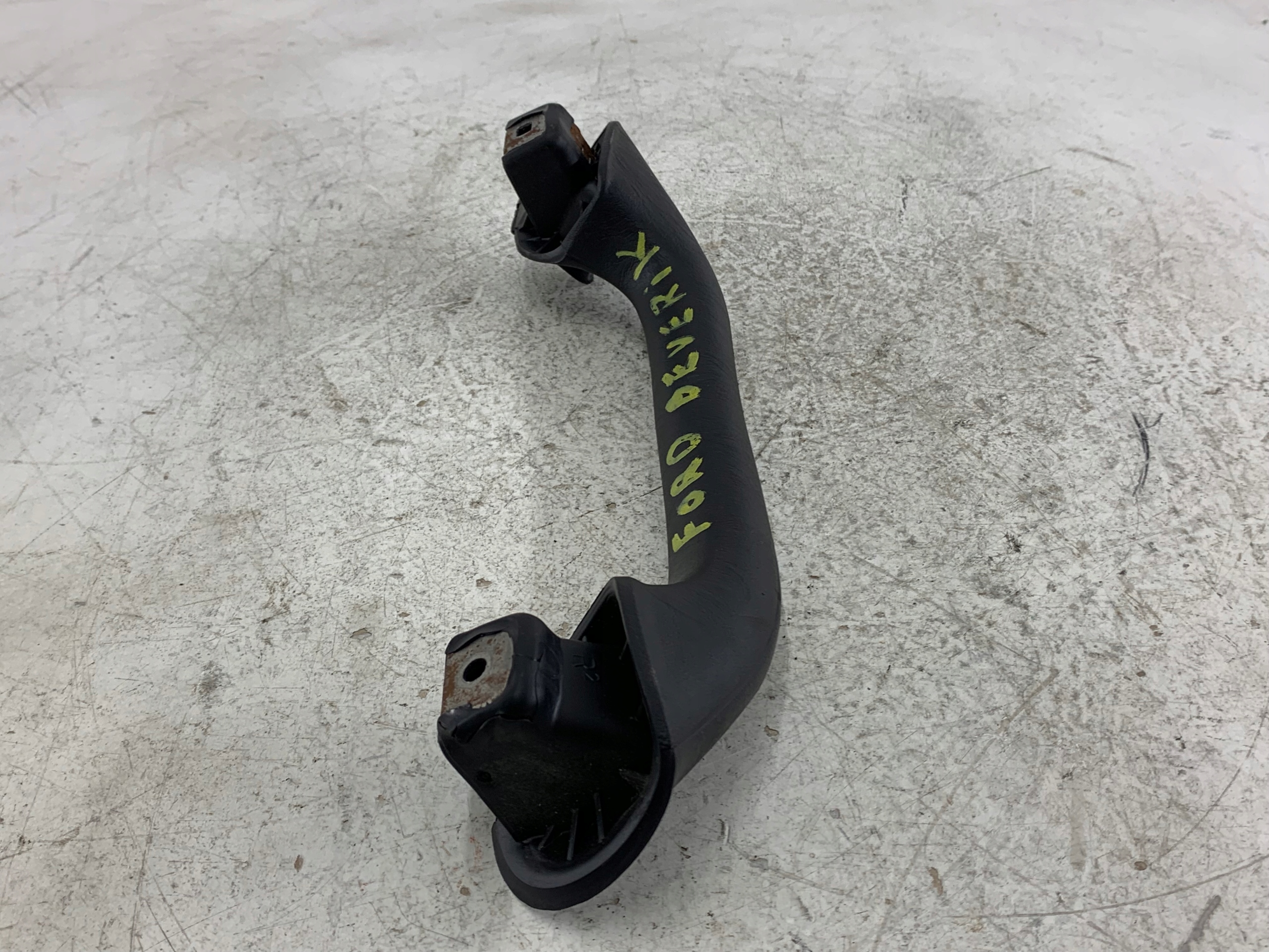 FORD MAVERICK II handle bracket inner of the roof