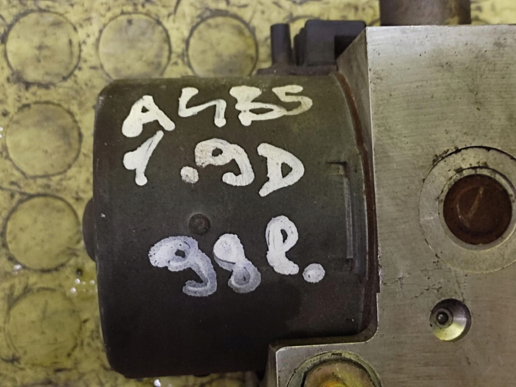 AUDI A4 B5 Pompe ABS 0265216562