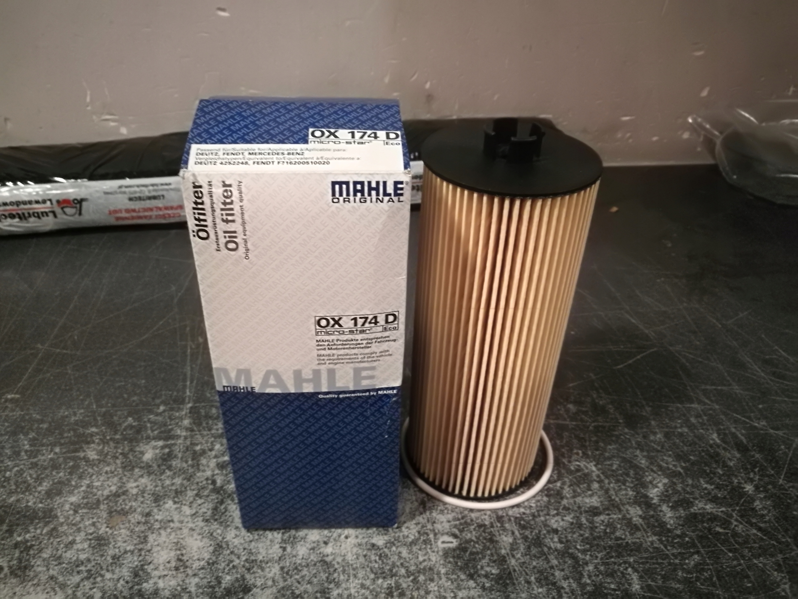 FILTR OLEJU MAHLE OX174D