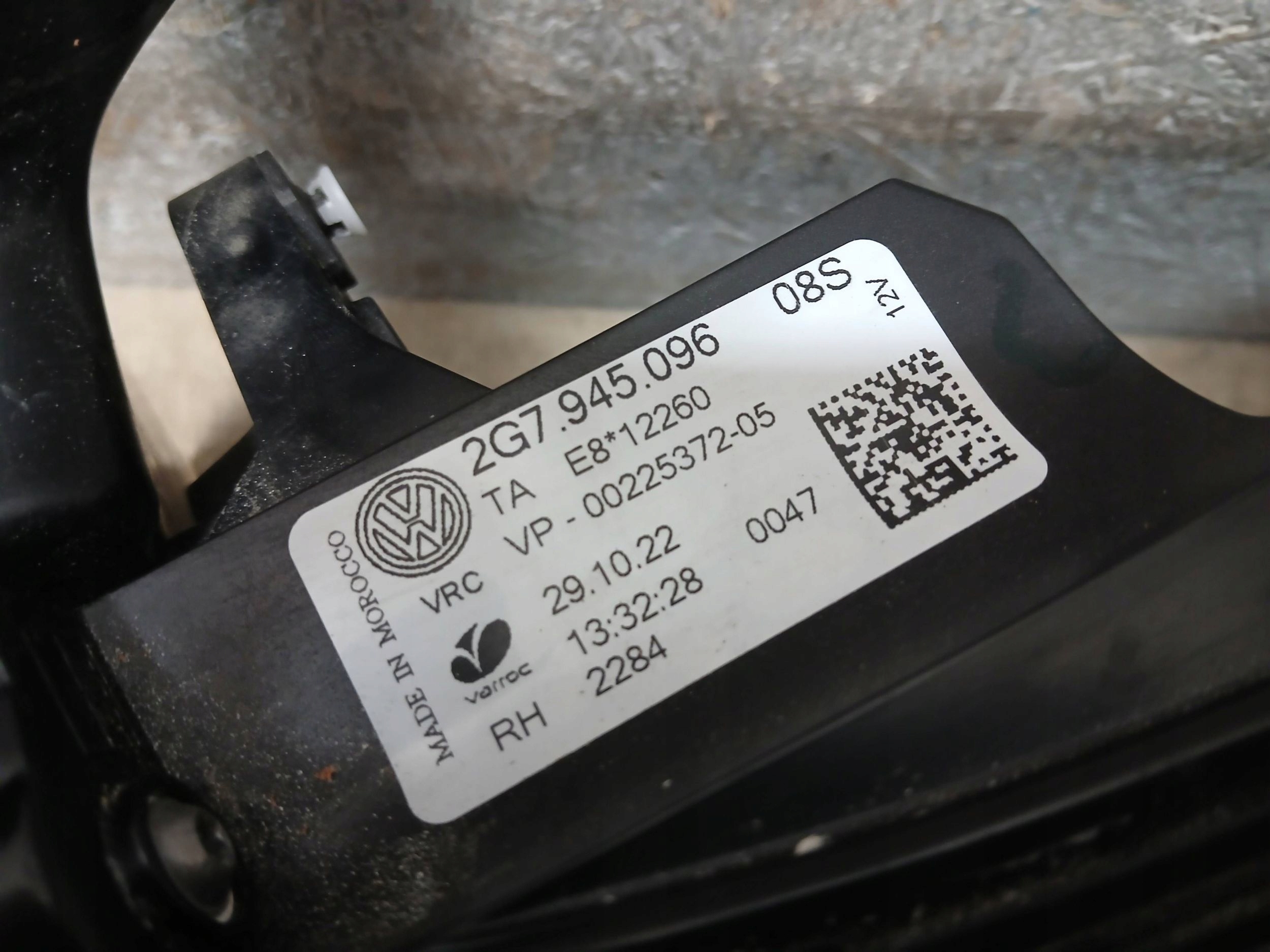 light rear part right VW TAIGO LED 2G7 2G7945096