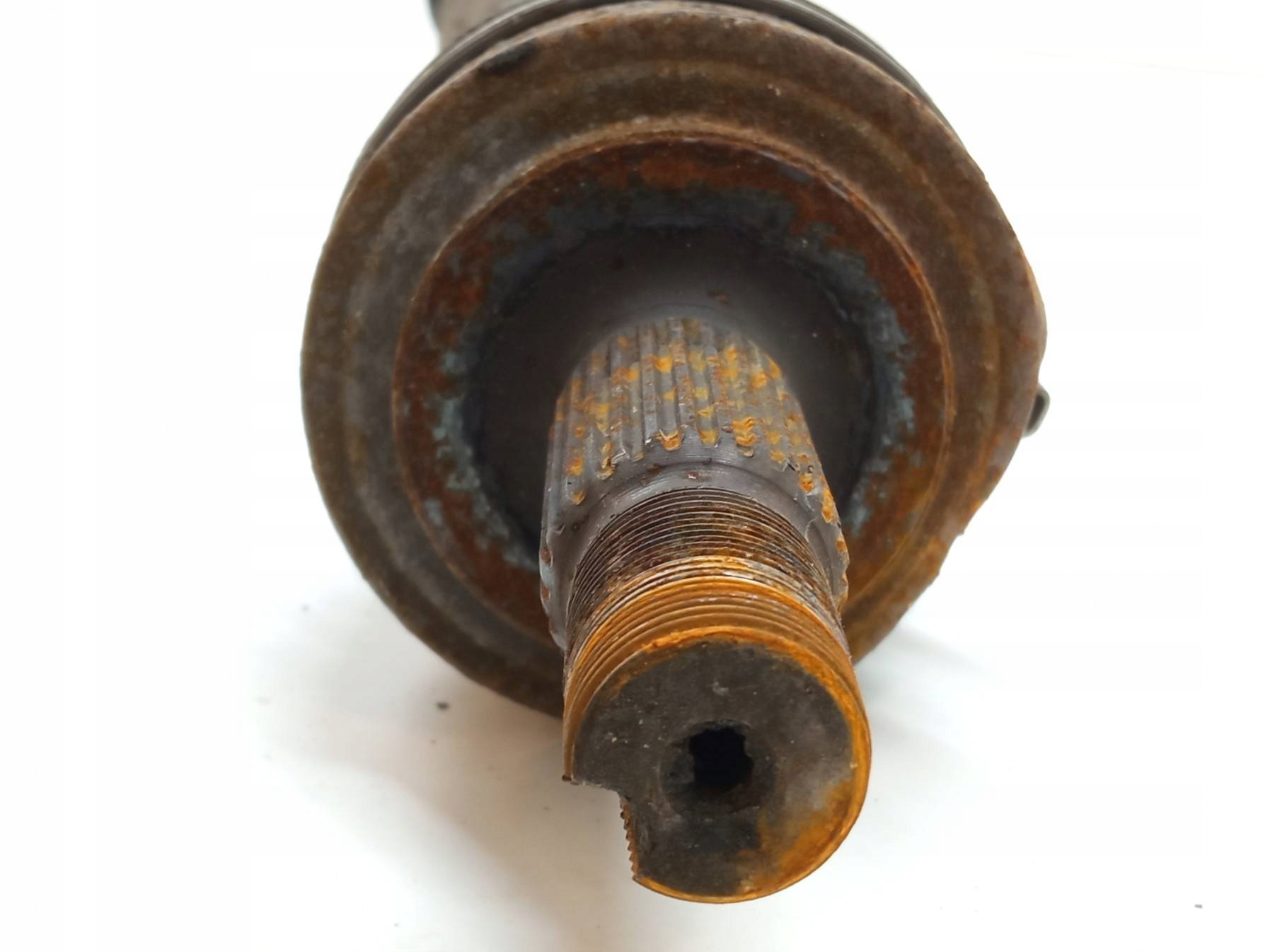 semi-axis right front 1.6 B E15 124 KM Toyota Auris and (2006-2012)