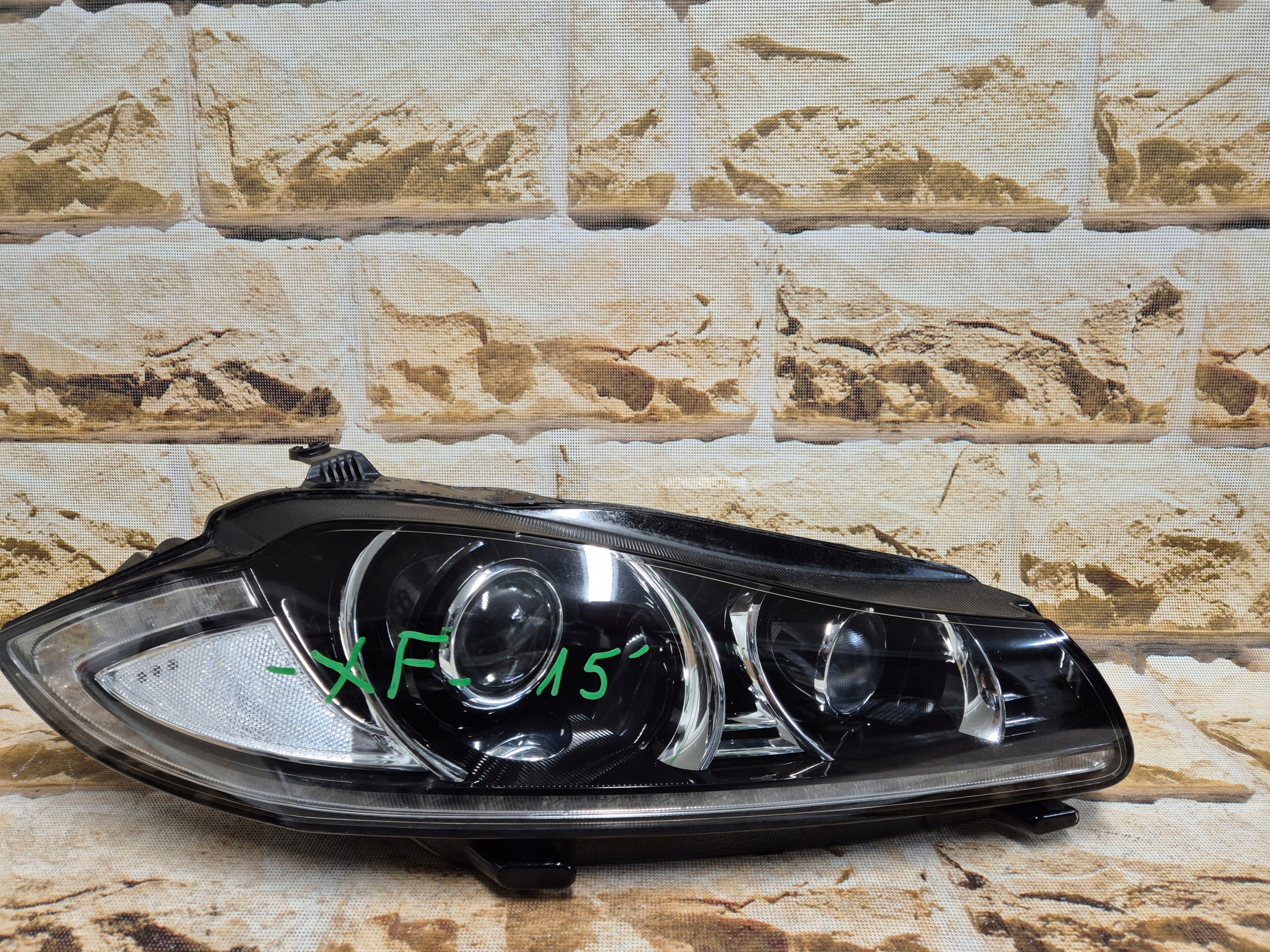 jaguar xf x250 10-16 lift xenon +led europa oryginał