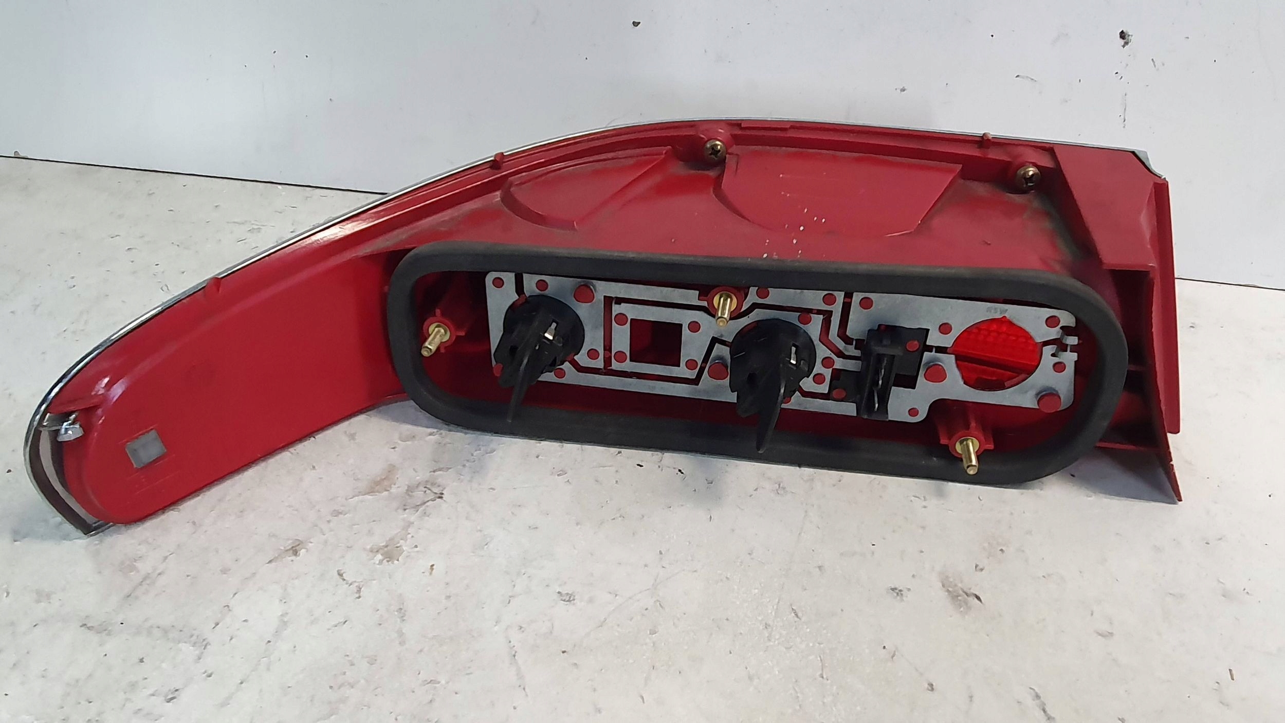 light rear part right 95GG13A602AB FORD SCORPIO 94