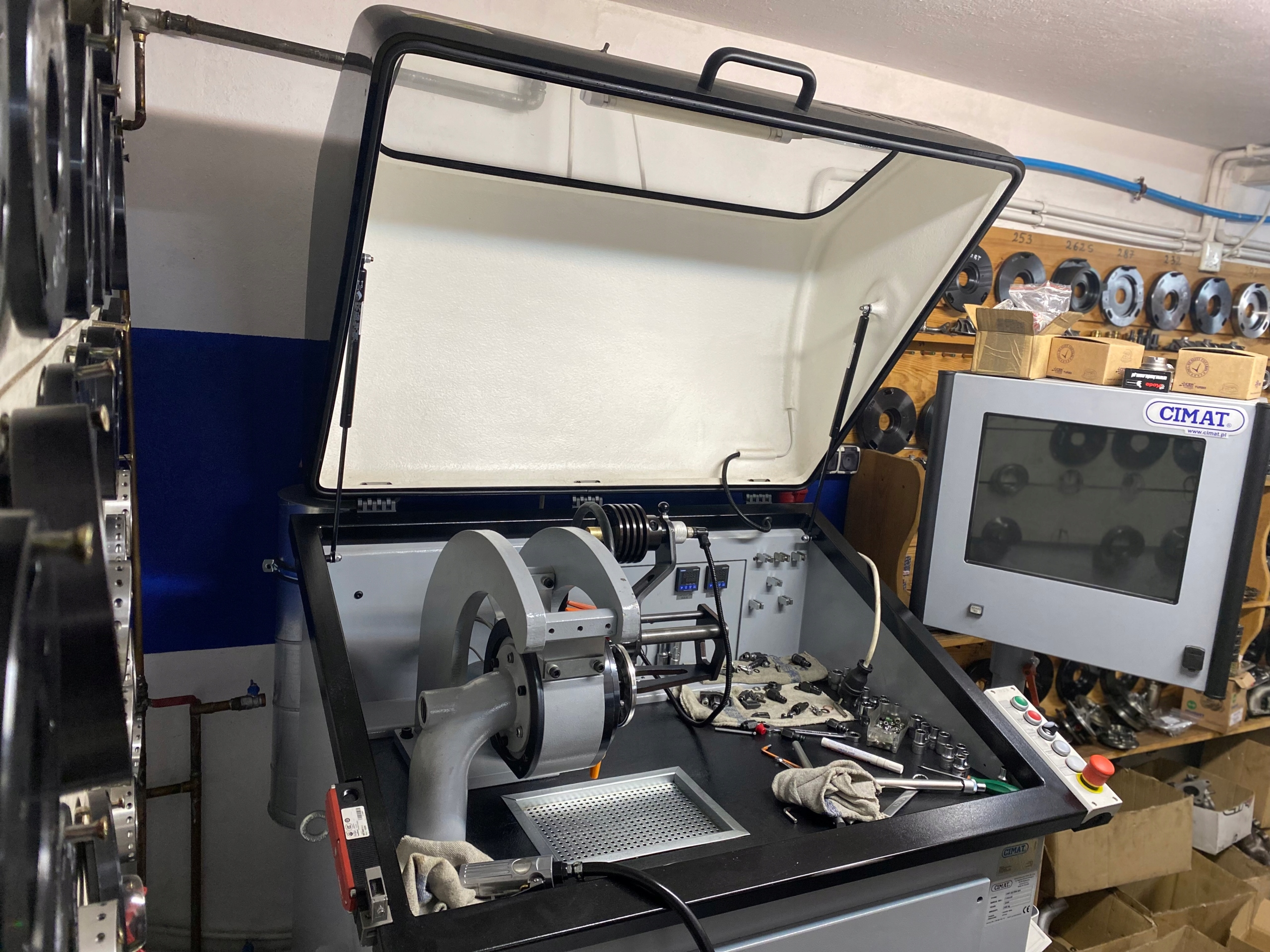 ELF EVOLUTION FE 5W30 208L C4+/C3 RN0720, MB226.51 FULL TECH Model EVOLUTION FULL TECH FE