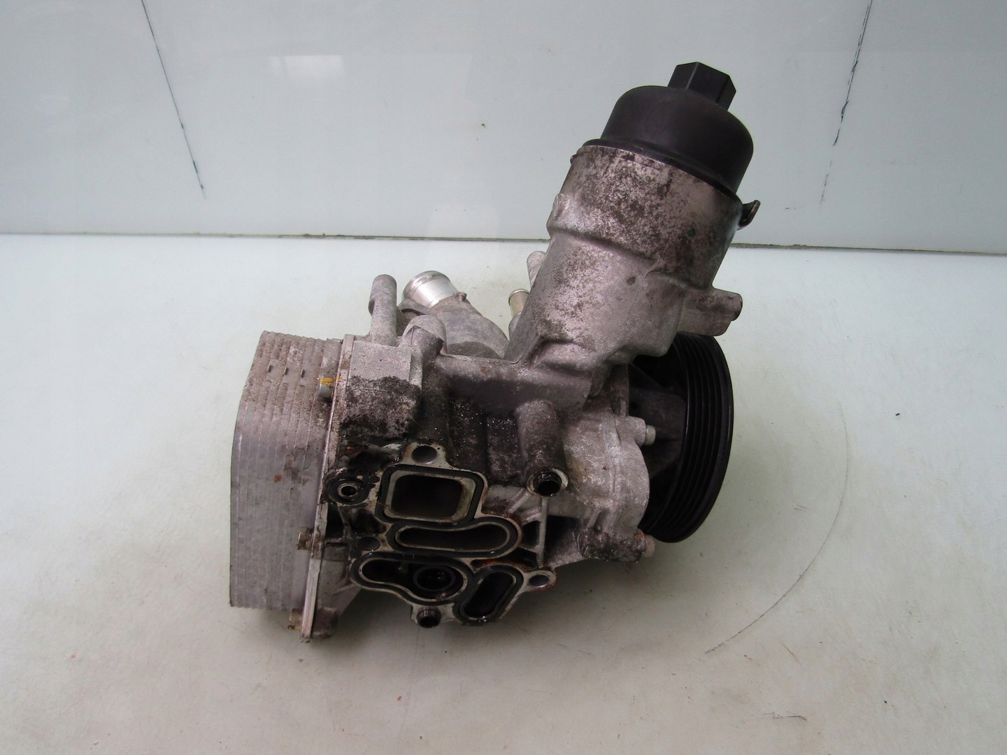 KORANDO IV 1.6 XDI 19R POMPA WODY PODSTAWA FILTRA OLEJU CHŁODNICA Jakość części (zgodnie z GVO) Q - oryginał z logo producenta części (OEM, OES)