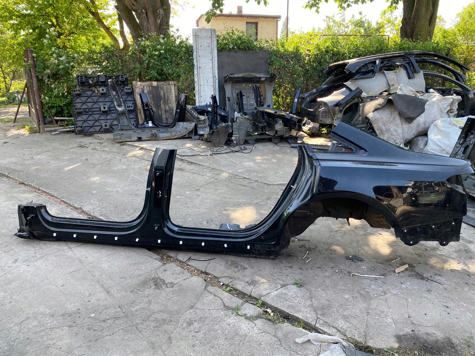 ПОРІГ КРИЛО ЧЕТВЕРТИНА ЛІВА ЛІВИЙ ЗАД. AUDI A8 D5n LONG Ly9t