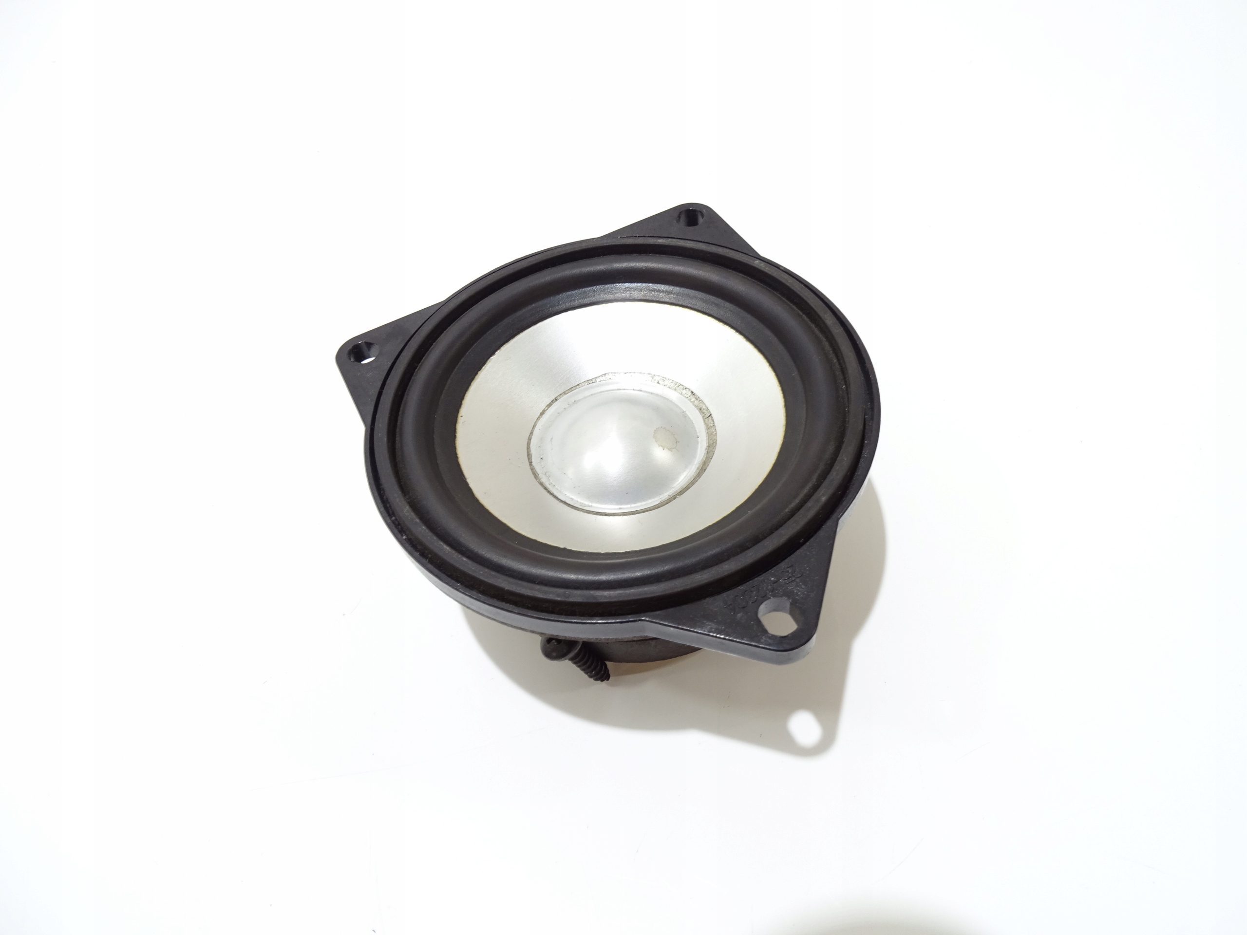 speaker SREDNIOTONOWY LOGIC7 BMW E60 E61 OE 6930903 (4555821)