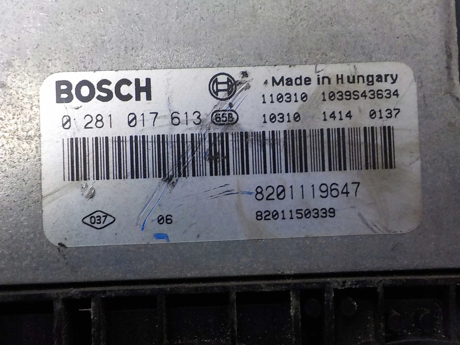 RENAULT LAGUNA III computer control unit 0281017613 8201119647