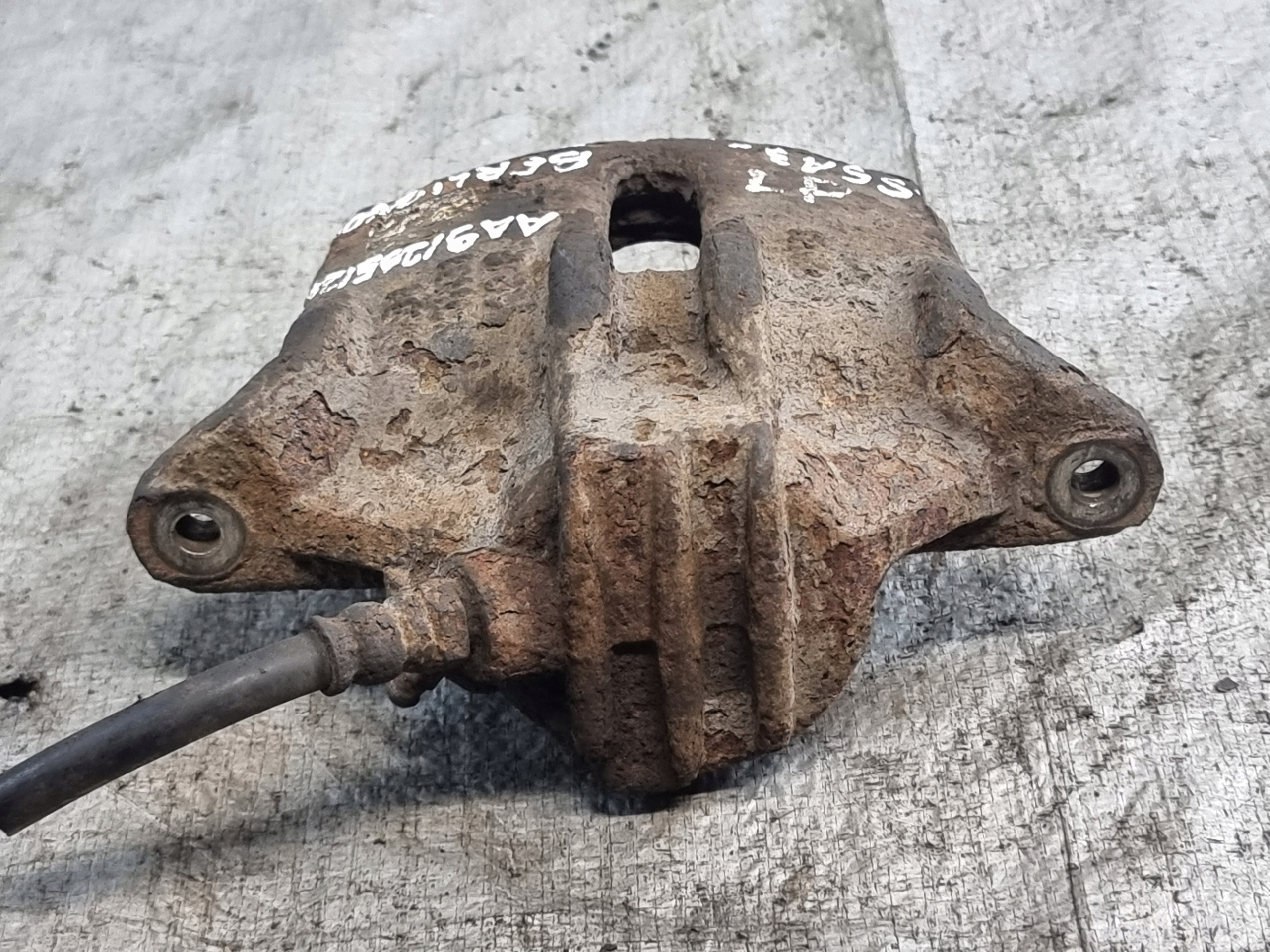 caliper brake left front CITROEN BERLINGO and FL 1.6 HDI 55kW 07r