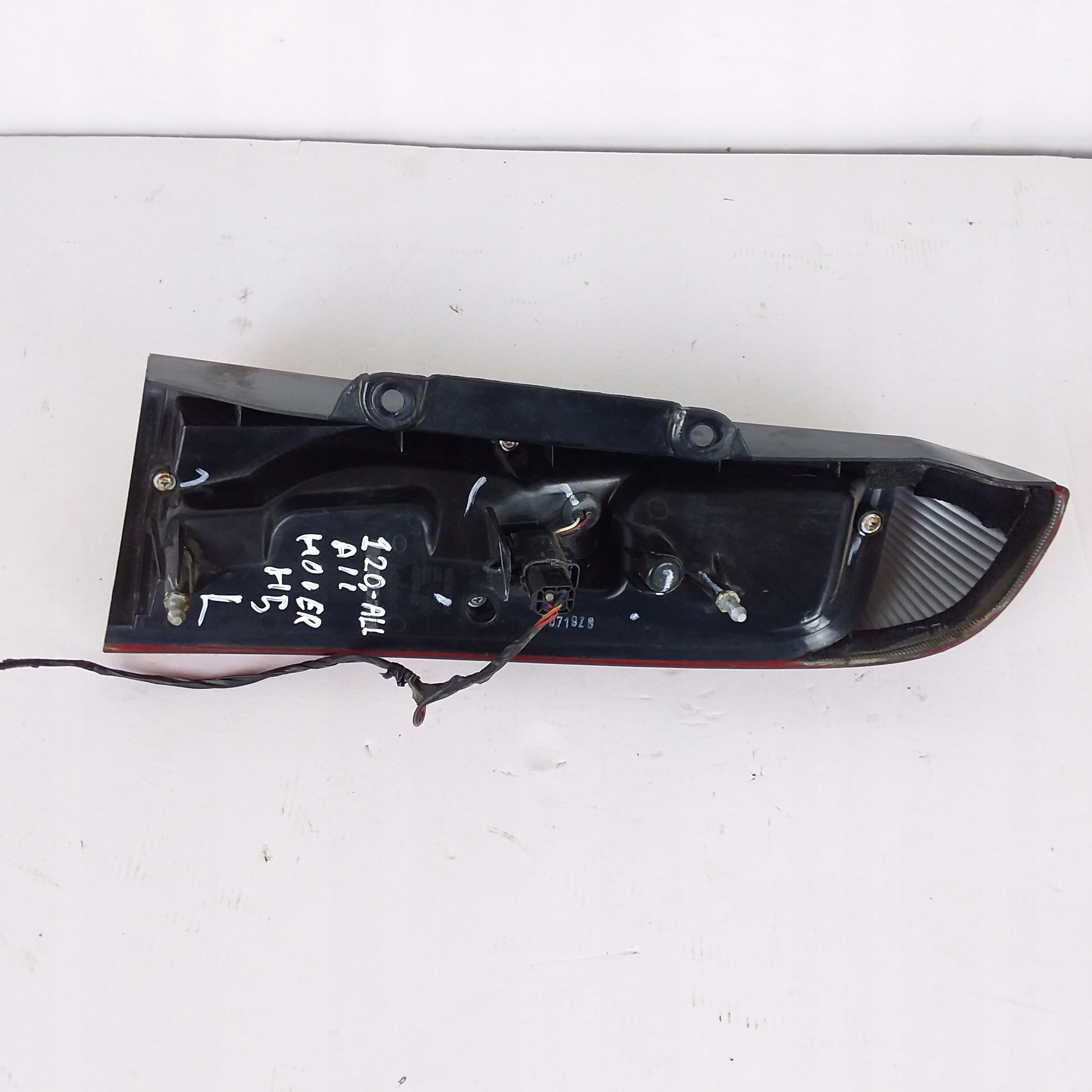 HOVER H5 light rear part left upper 4133100-K80