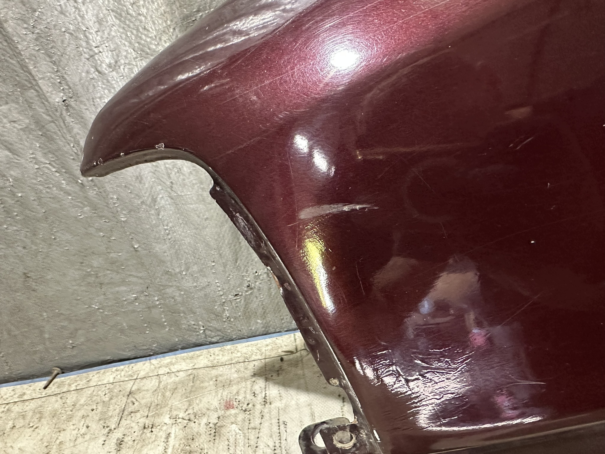 fender left front AUDI 80 B4 sedan k:LZ3T