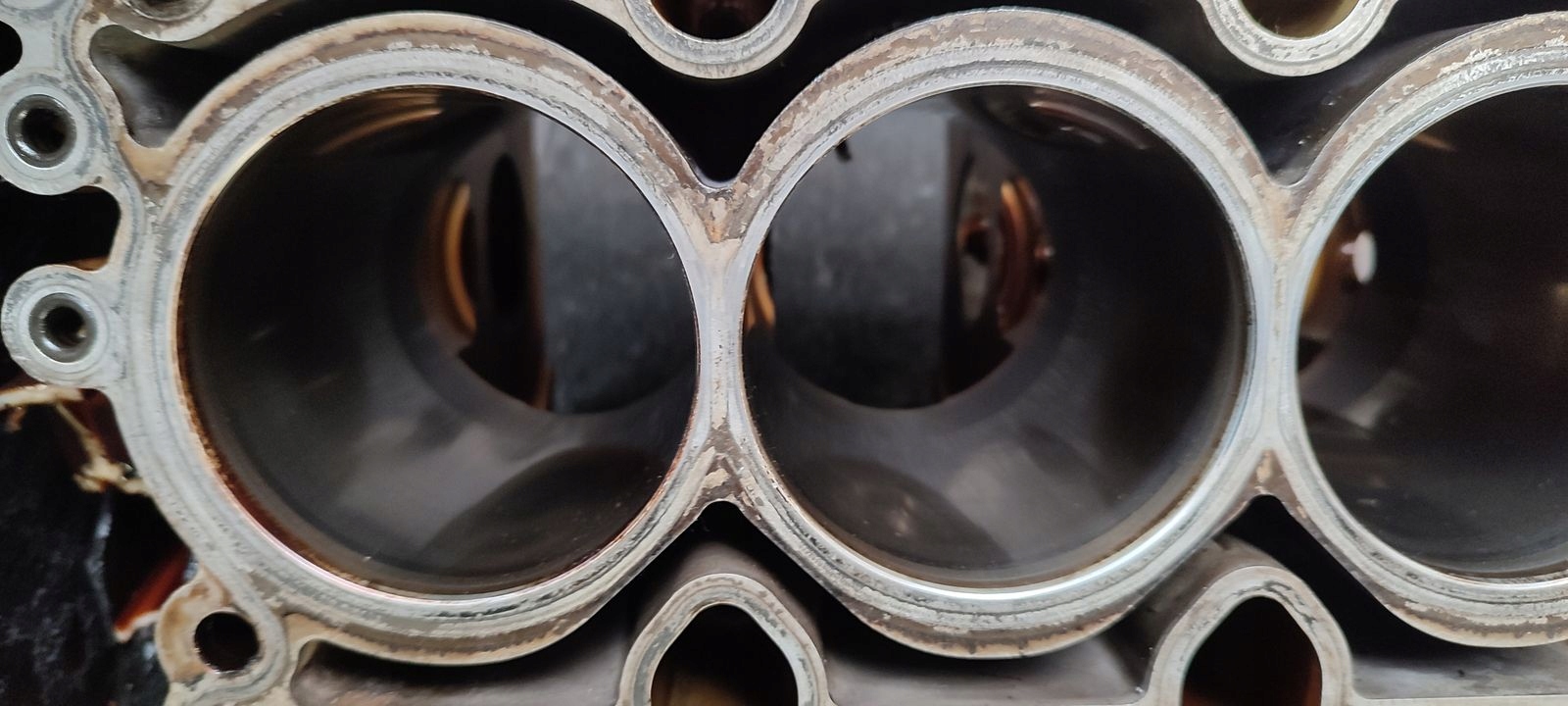 Blok dol Motore N43B20AY BMW E90