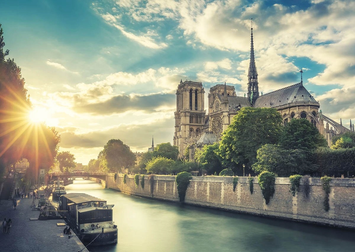 

Trefl Puzzle Belvedere Notre-Dame on the Seine