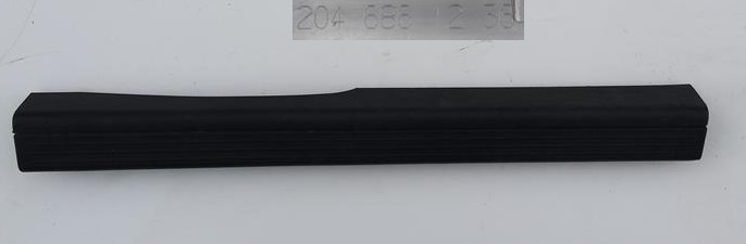 LISTWA PROGU PRAWA MERCEDES GLK X204 2046861236