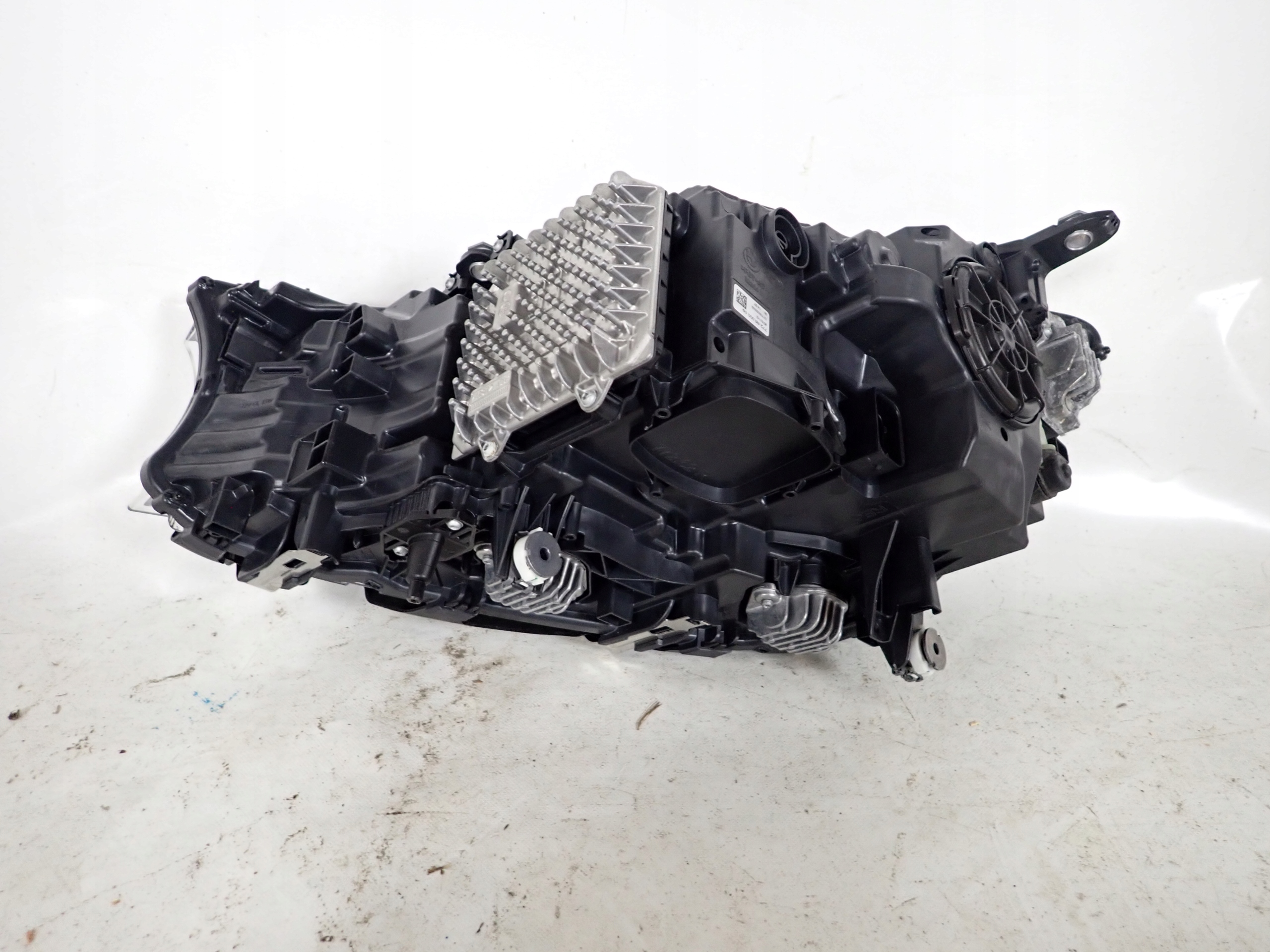 BMW 7 G11 G12 15- light right front front ADAPTIVE LED