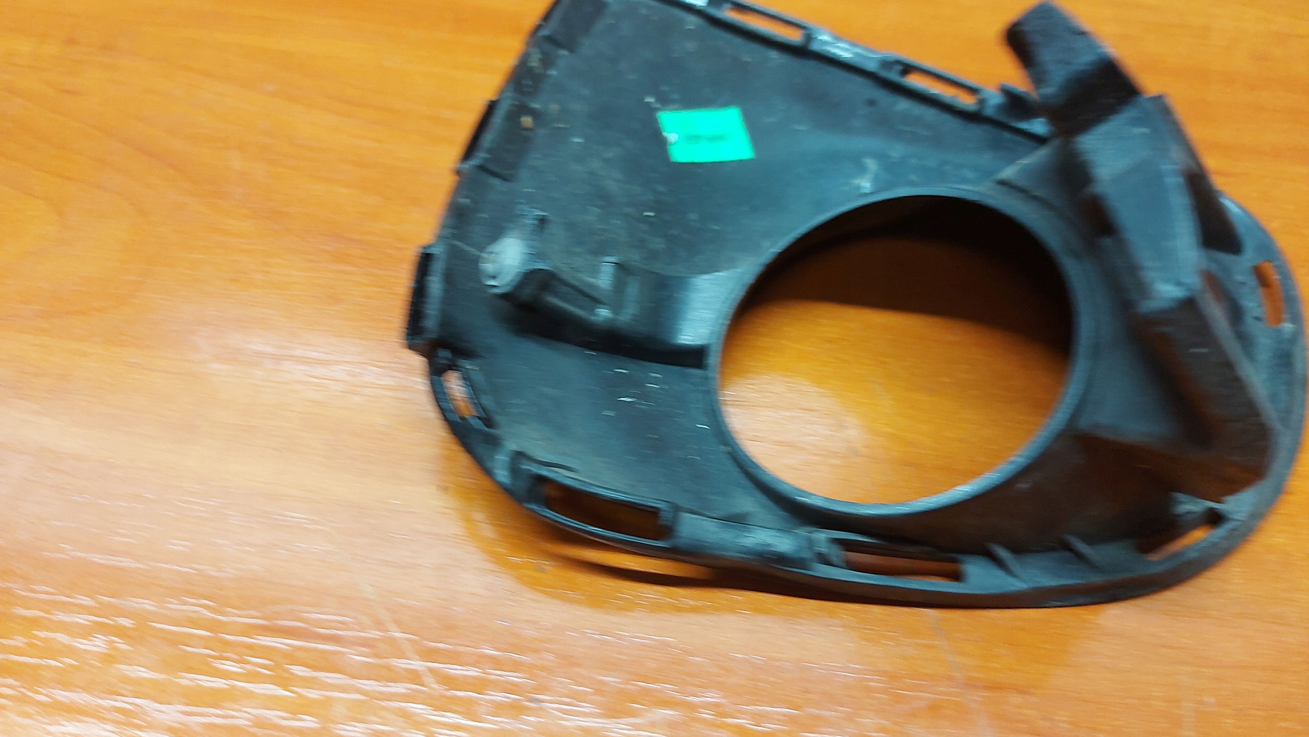 grid frame fog lights left left front front TOYOTA AVENSIS T27 15