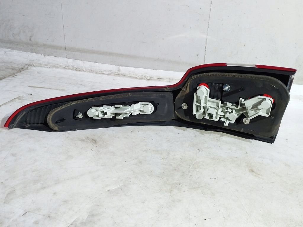 Volvo V50 light left rear part rear