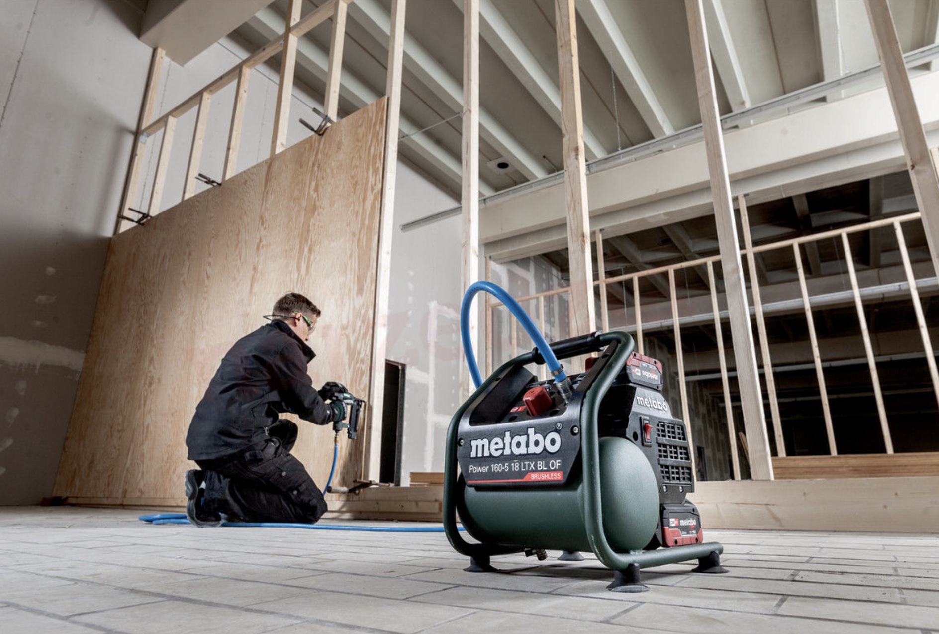 Kompresor METABO Power 160-5 18 LTX BL OF Marka Metabo