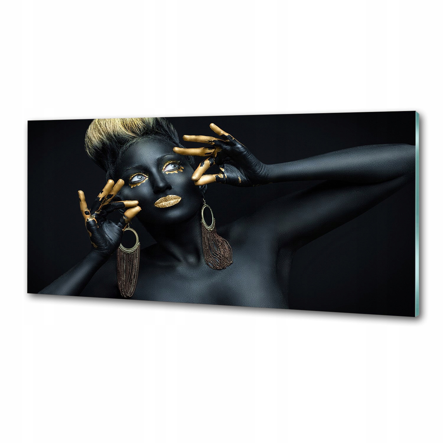Panel do kuchyně Žena v černé barvě 125 x 50 cm Lepidlo