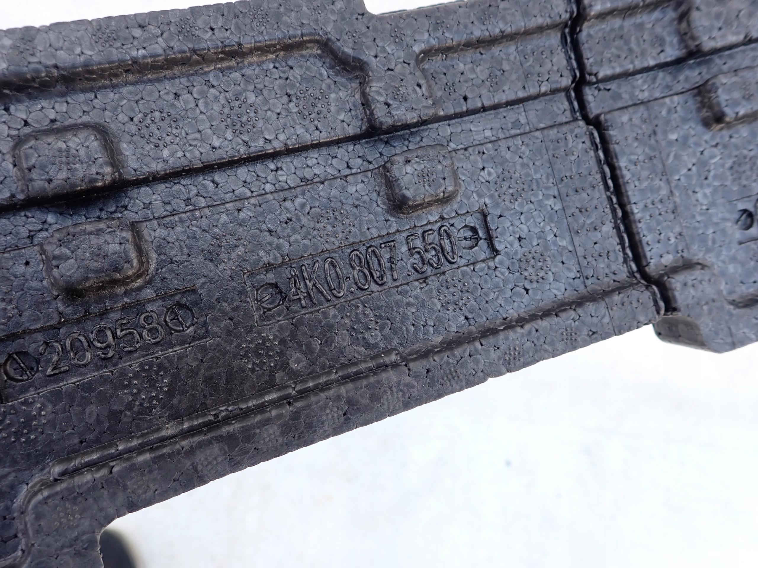 AUDI A6 C8 4K 18- ABSORBER nárazníku předek přední