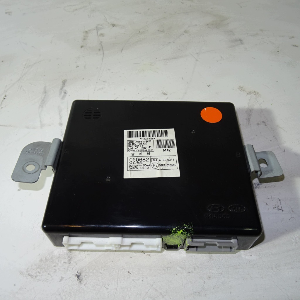 HYUNDAI IX35 module control unit BCM 95400-2S420