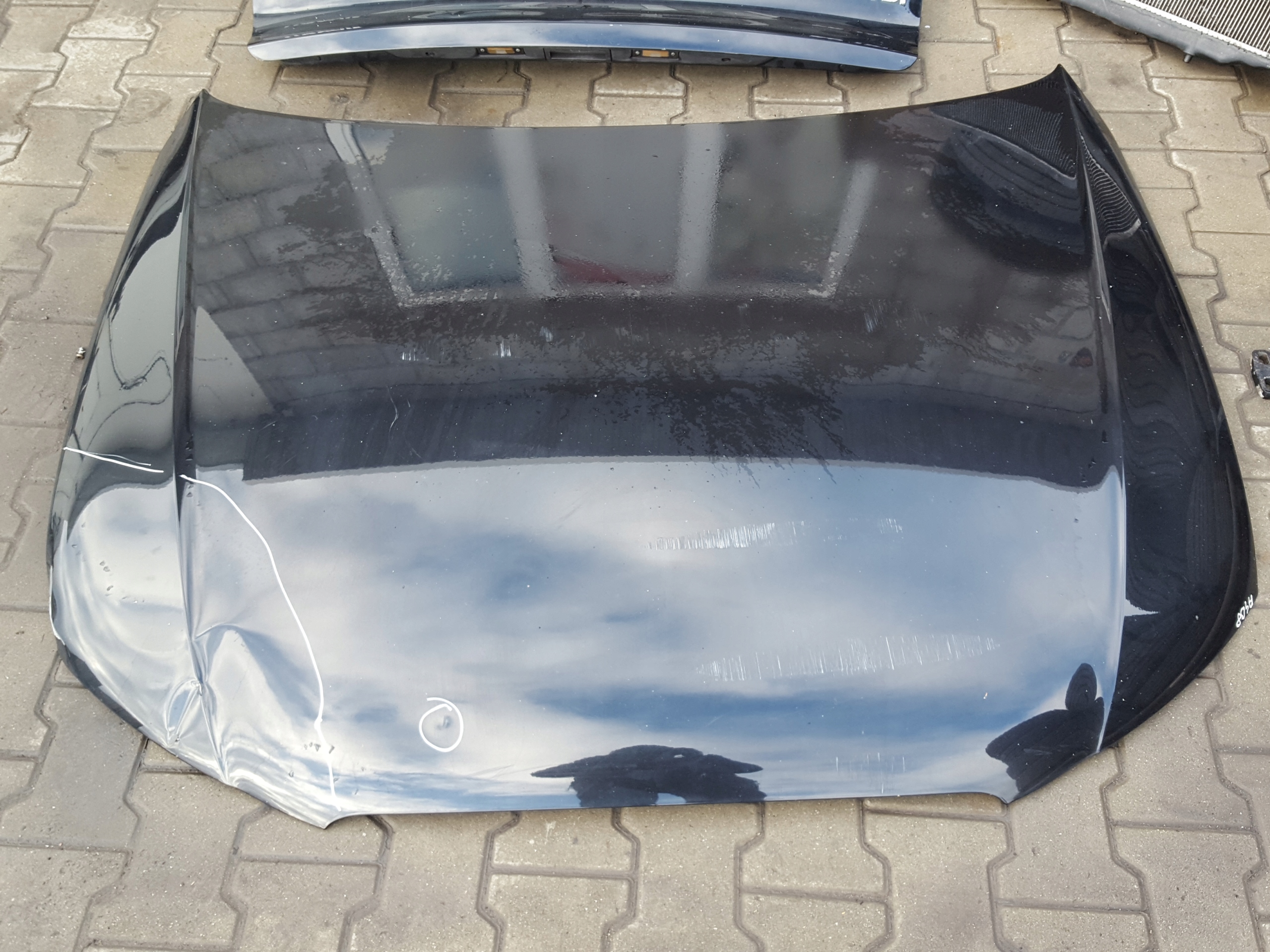 AUDI A4 B8 08-11R капот