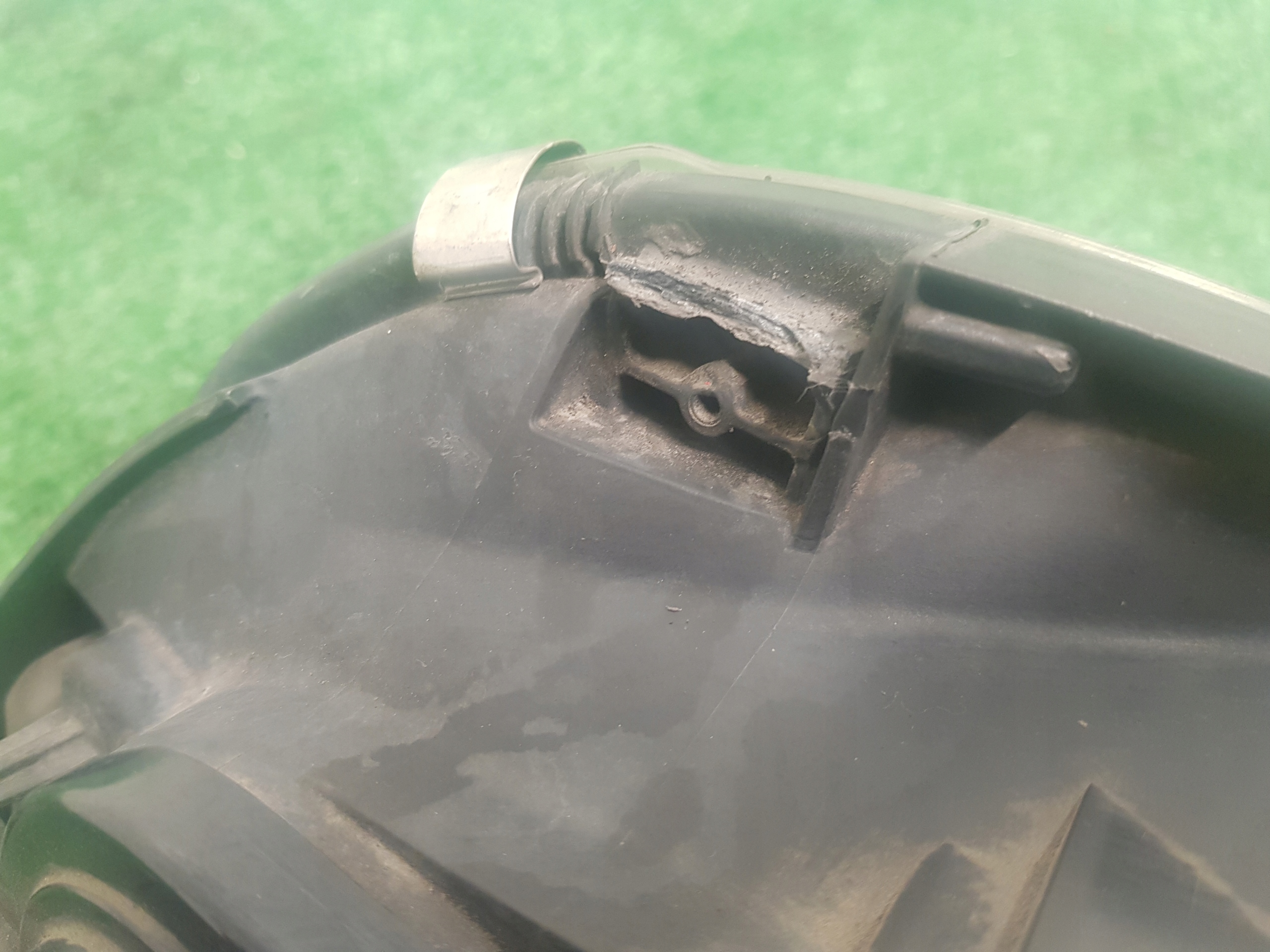 light left front VOLKSWAGEN GOLF 4