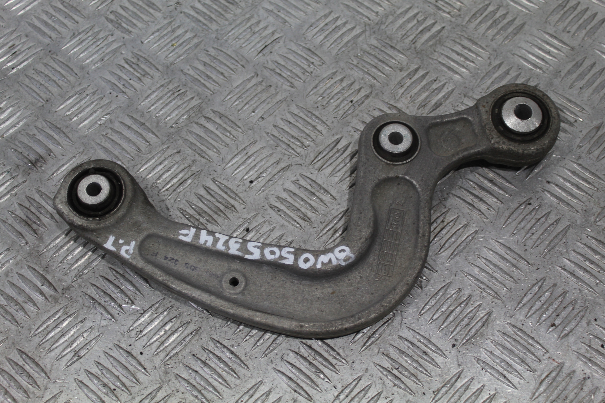 Querlenker rechts heck AUDI A4 B9 8W0 8W9 8W0505324F