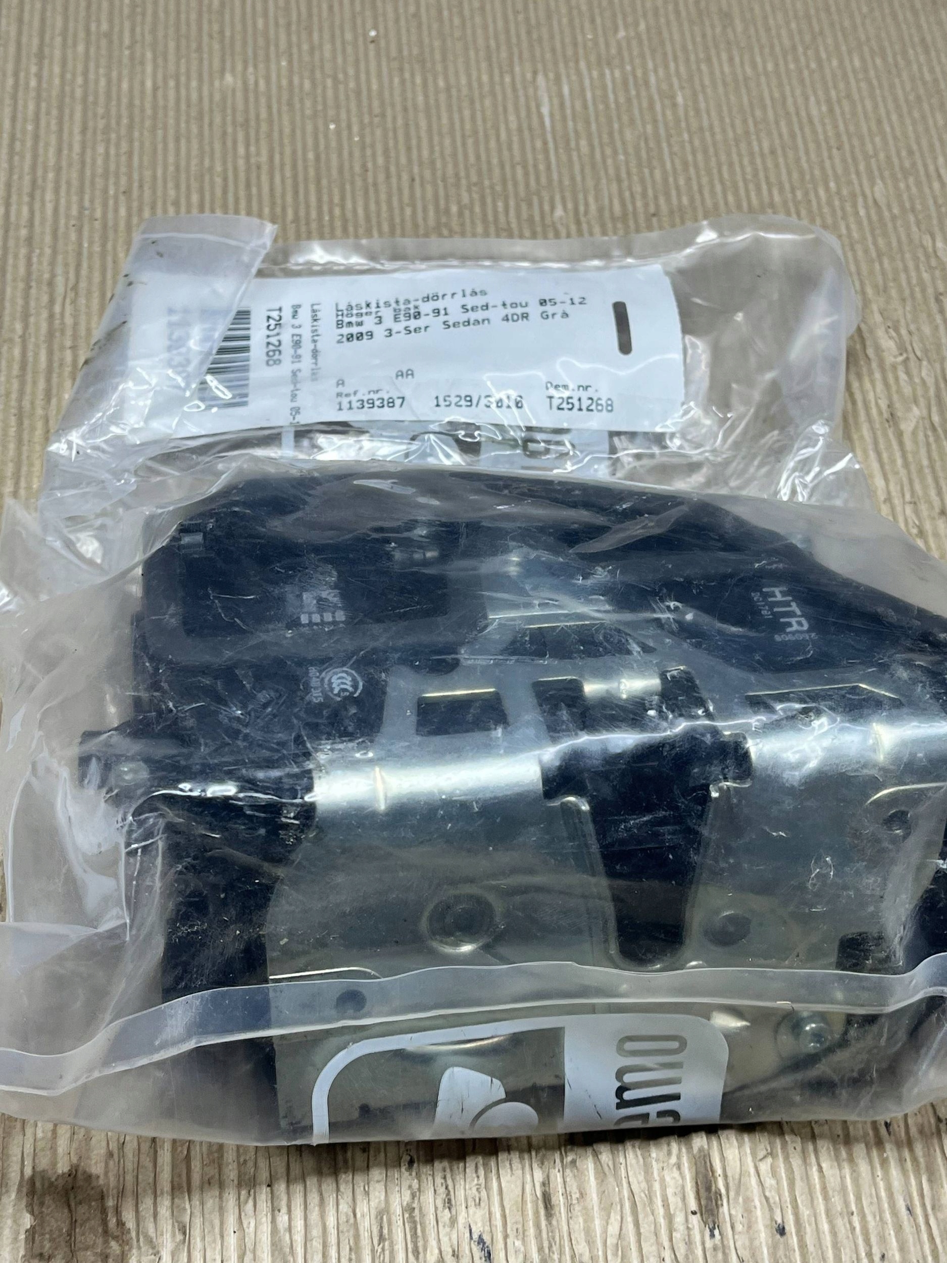 lock door tylnych BMW 3 E46 7060296