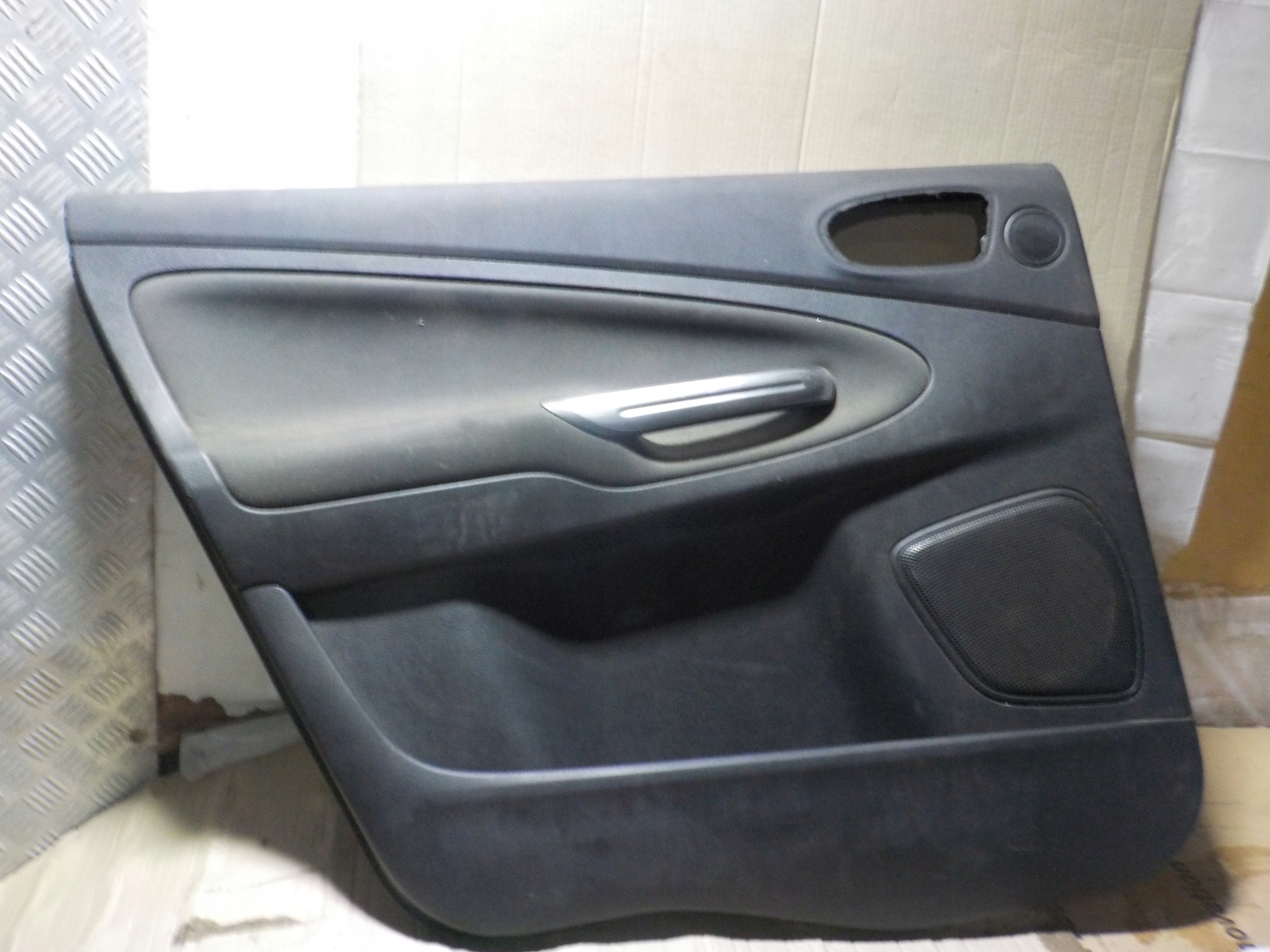 FORD S-MAX 2.0 2007R. дверные карты левый зад